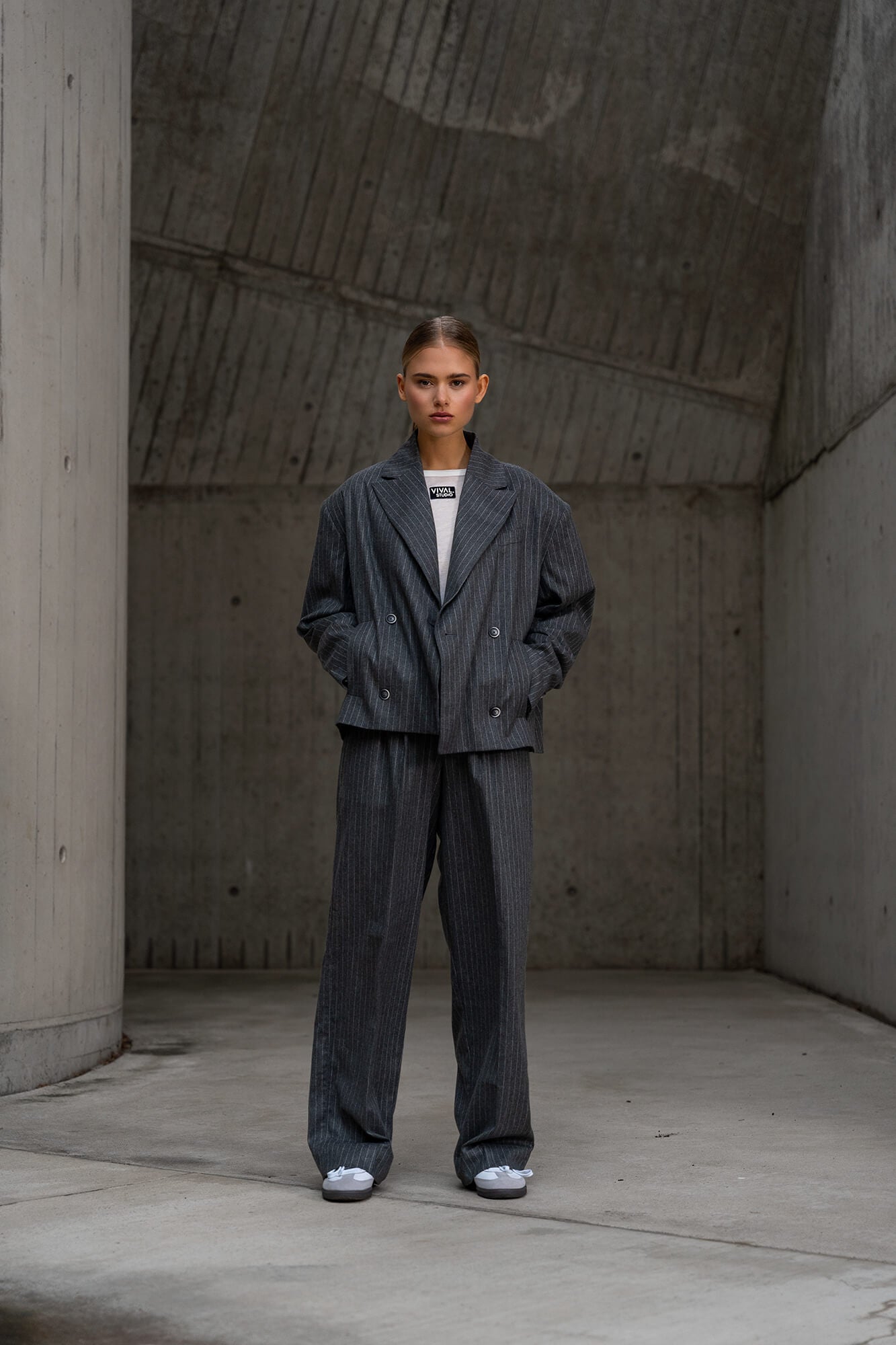 Blazer Macy in grau by VIVAL.STUDIO