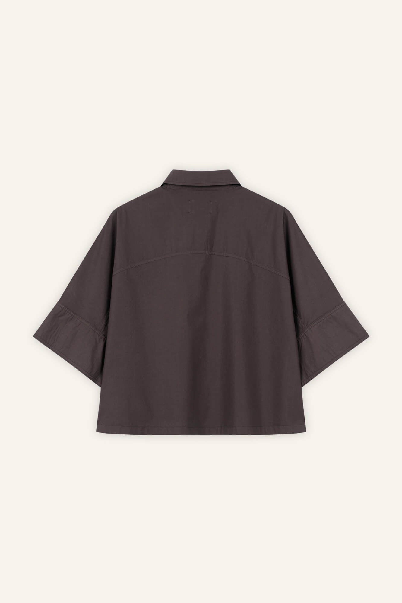Bluse Nala in Dunkelbraun von hinten by VIVAL.STUDIO