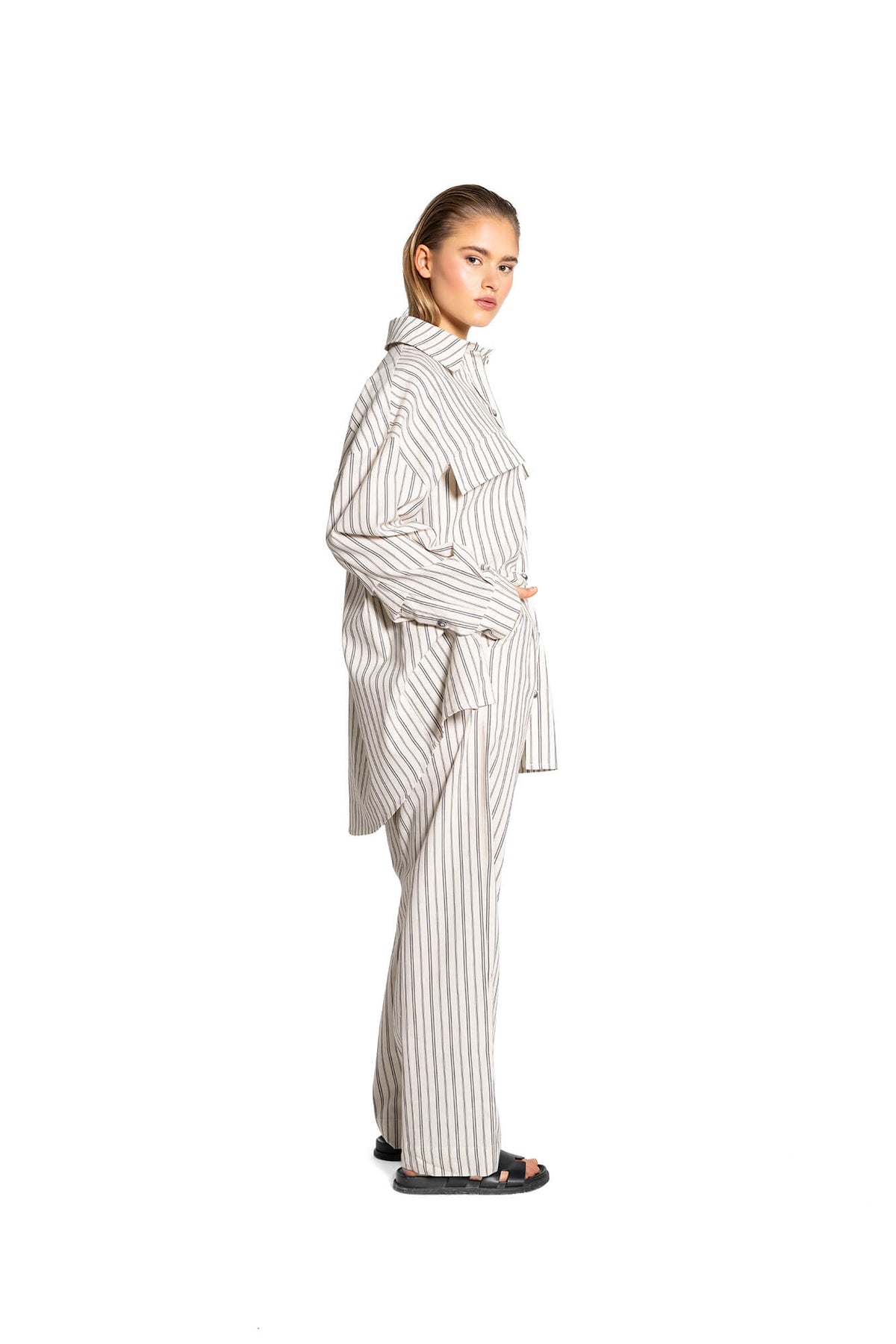 Bluse Ella in Creme Schwarz by VIVAL.STUDIO