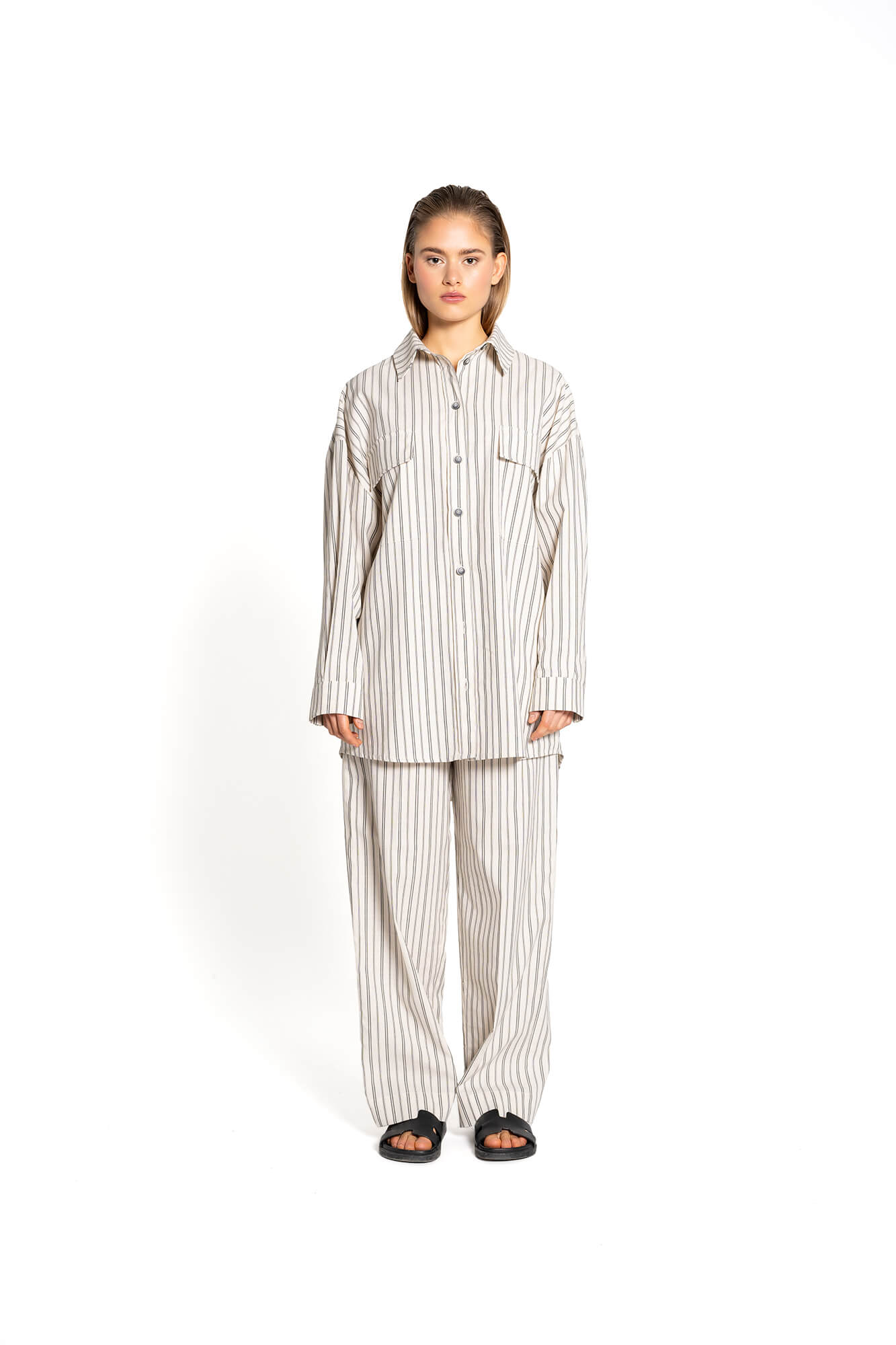 Bluse Ella in Creme Schwarz by VIVAL.STUDIO