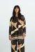 Bluse Pina in Dunkelbraun Butter Mocca von vorne by VIVAL.STUDIO