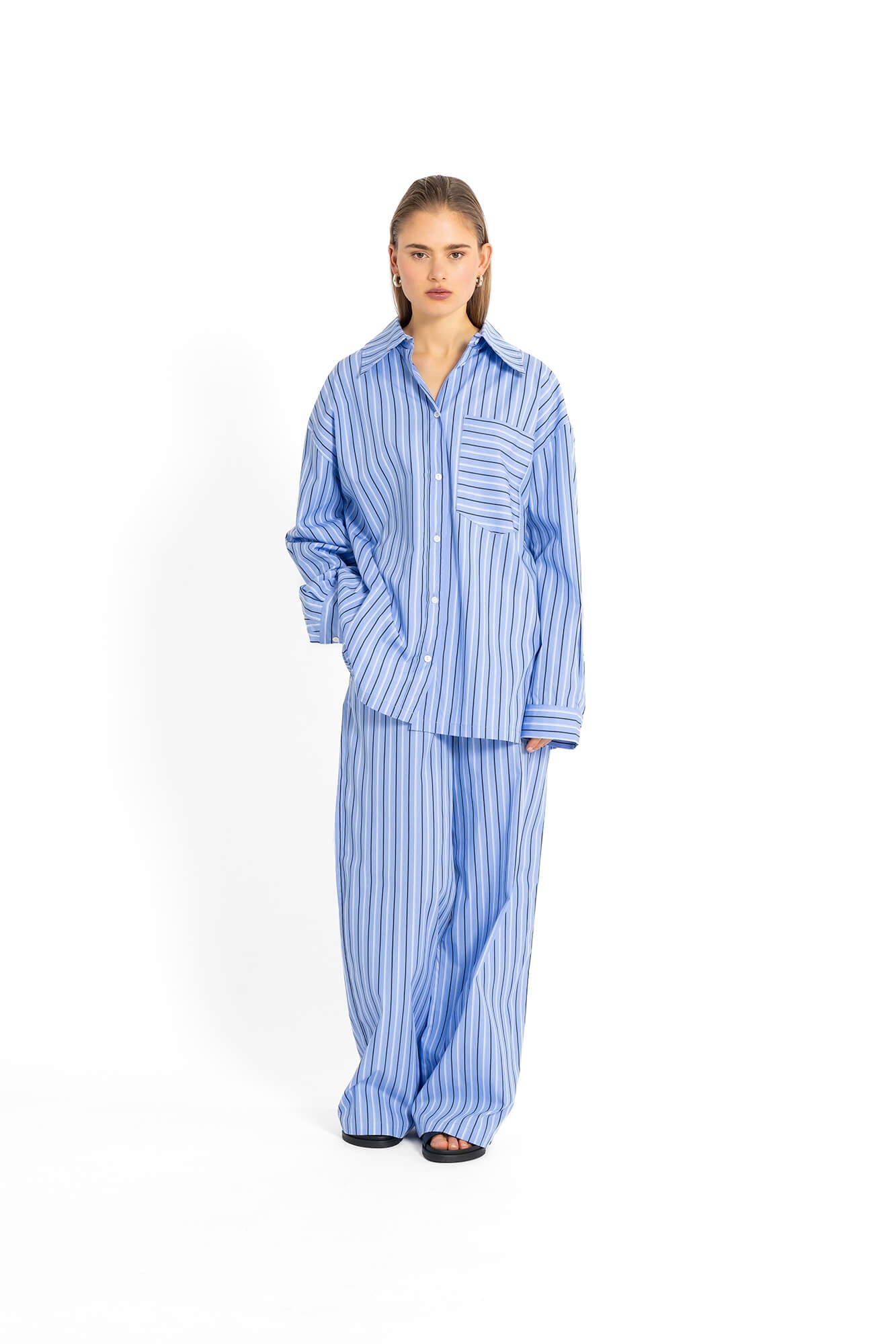 Bluse Viky in Blau by VIVAL.STUDIO