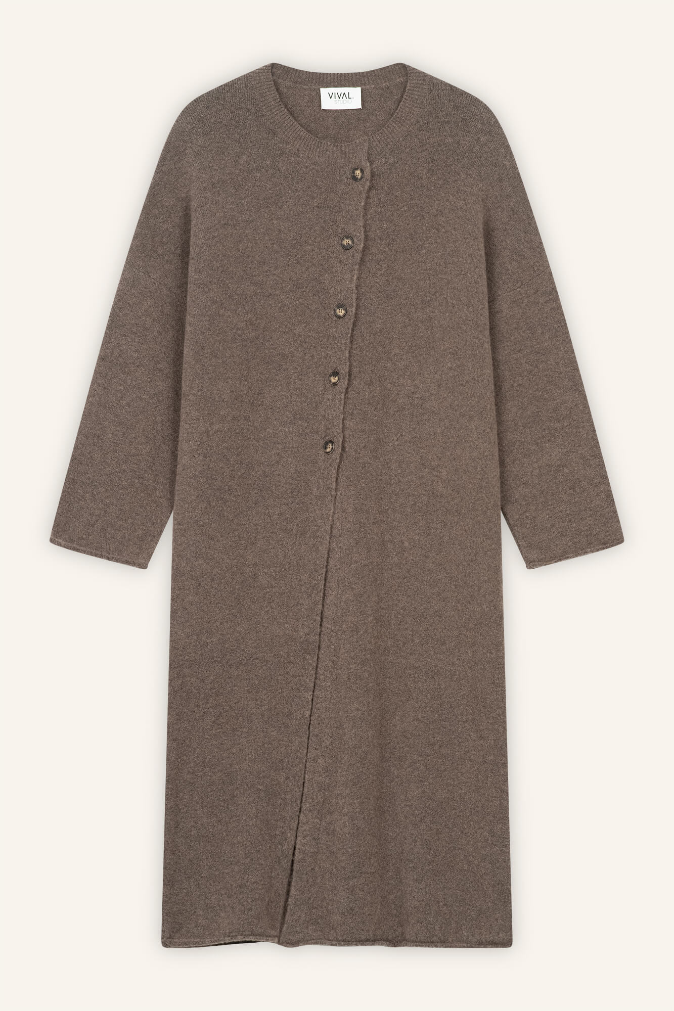 Cardigan Nady in nougat von vorne by VIVAL.STUDIO