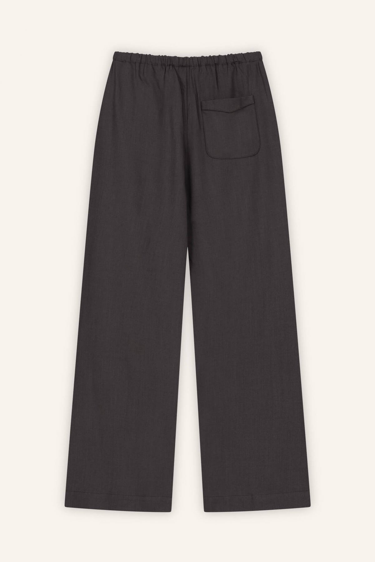 Hose Liv in Dunkelbraun von hinten by VIVAL.STUDIO