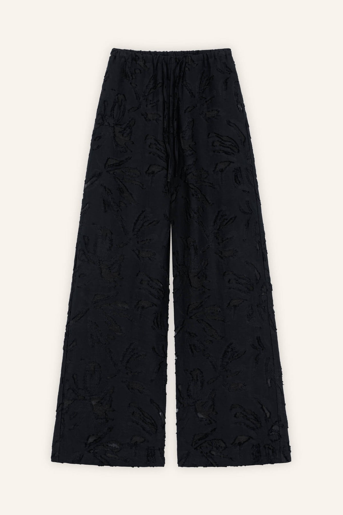 Hose Liv in Schwarz von vorne by VIVAL.STUDIO