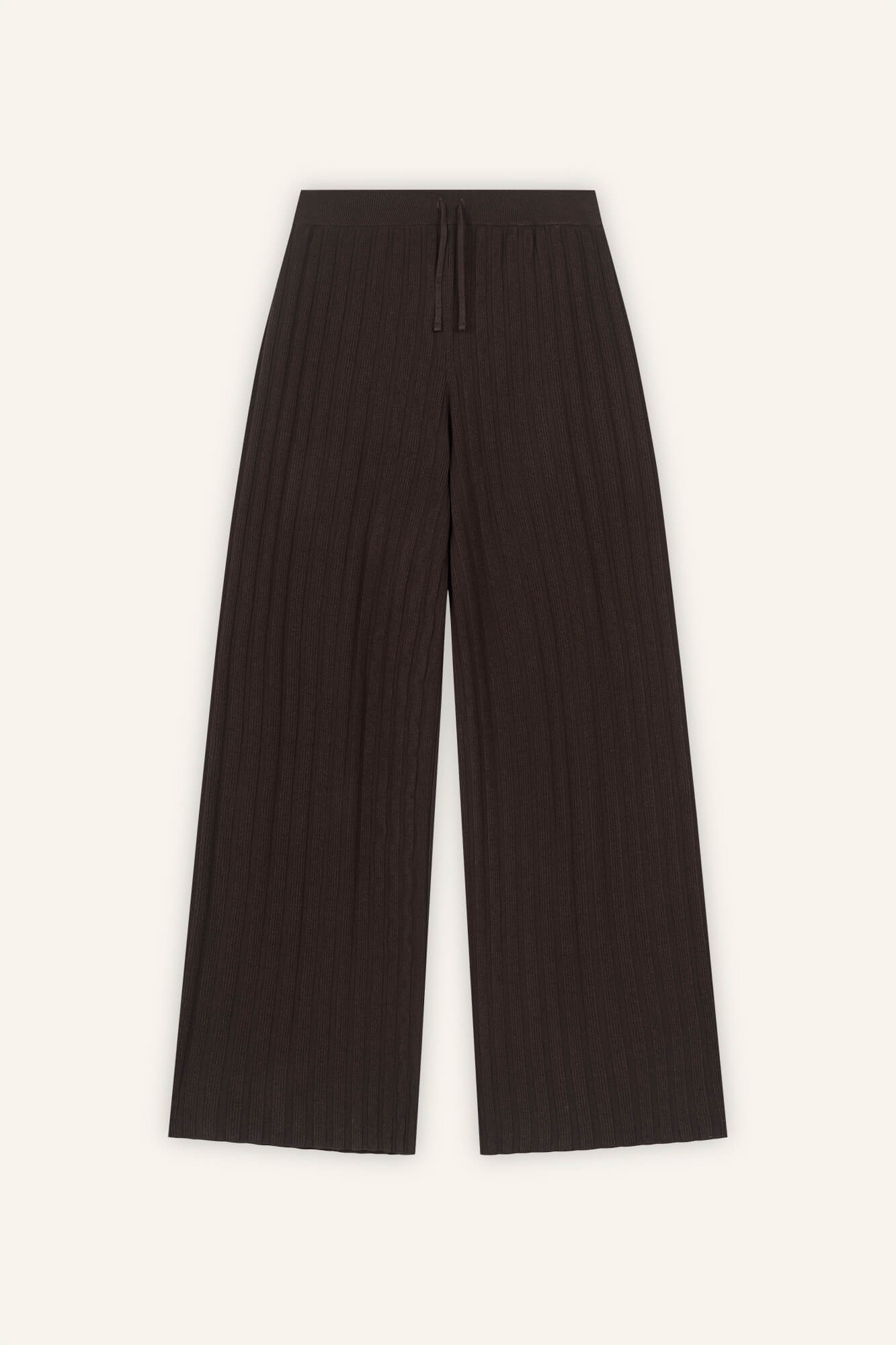 Hose Romy in Dunkelbraun von vorne by VIVAL.STUDIO