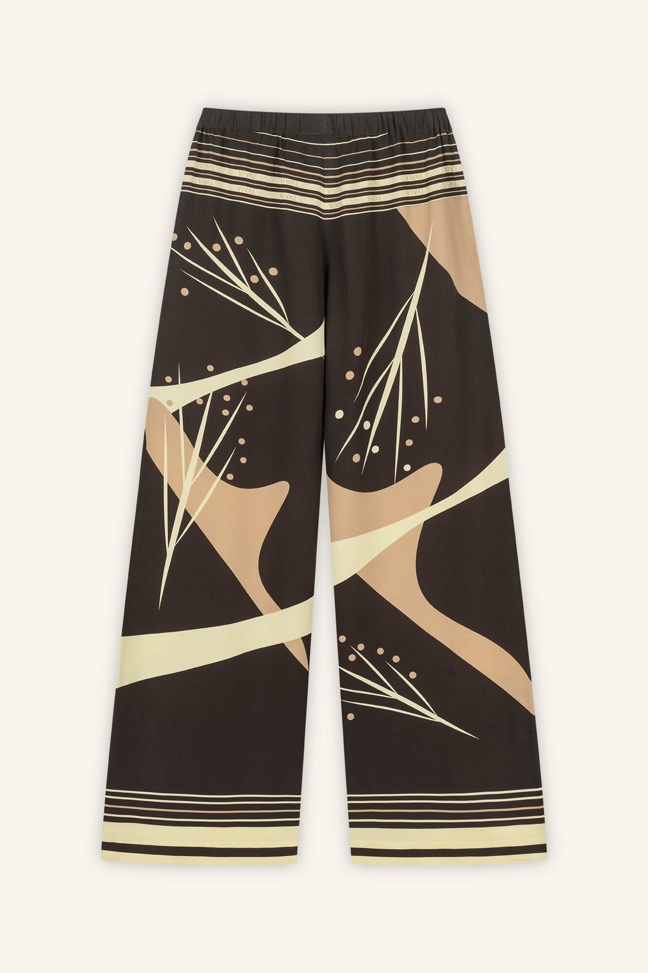 Hose Pina in Dunkelbraun Butter Mocca von hinten by VIVAL.STUDIO