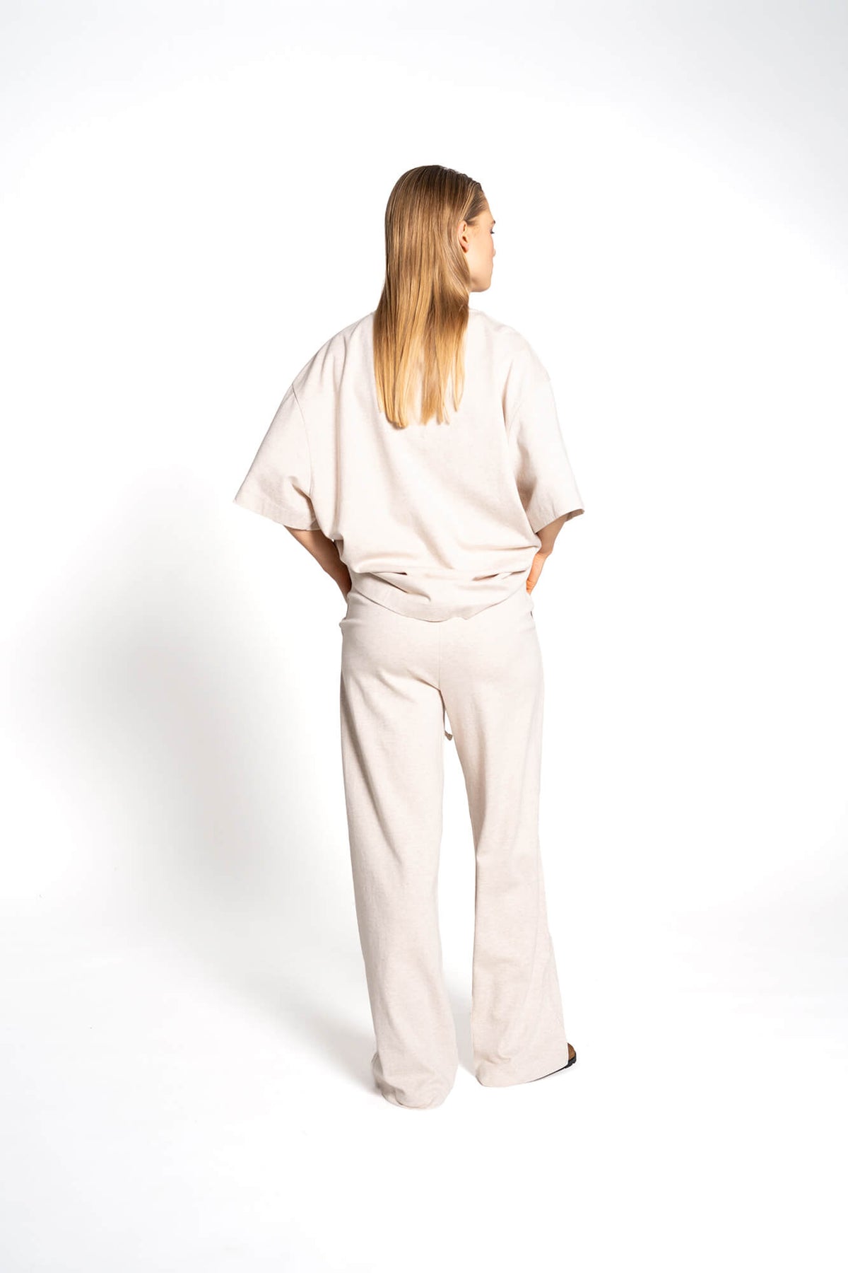 Hose Sue in Beige Melange by VIVAL.STUDIO