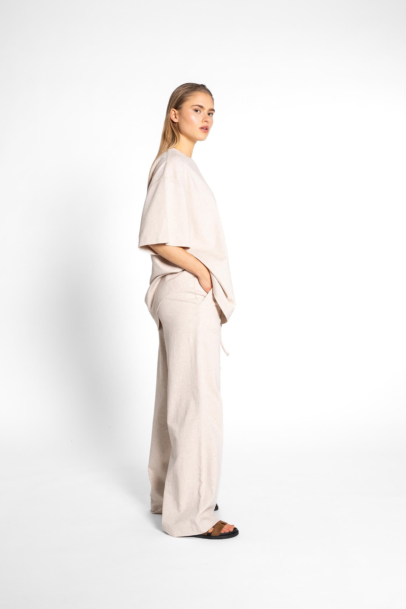 Hose Sue in Beige Melange by VIVAL.STUDIO