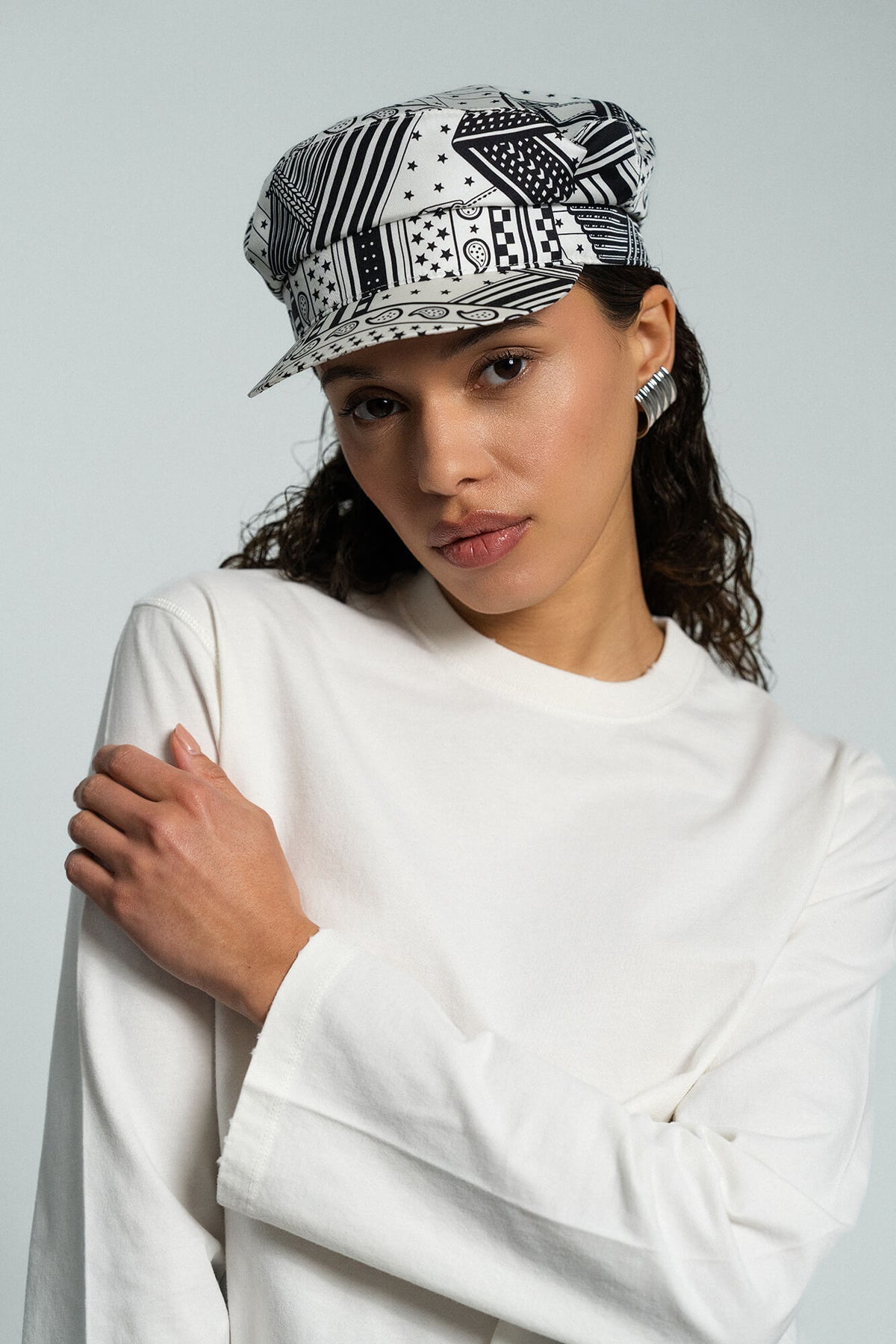 Langarmshit Zoey in Offwhite by VIVAL.STUDIO