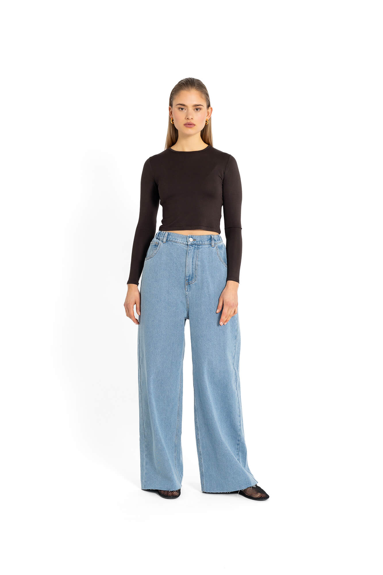 Langarmshirt Mona in dunkelbraun by VIVAL.STUDIO