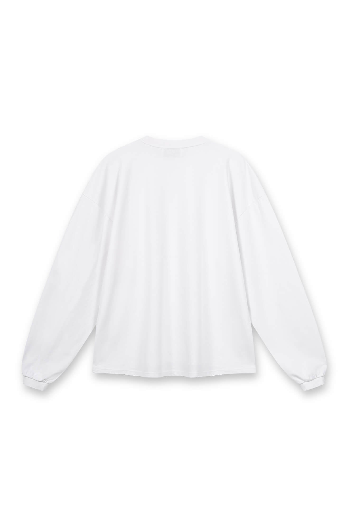 Langarmshirt Sue von hinten in weiß by VIVAL.STUDIO