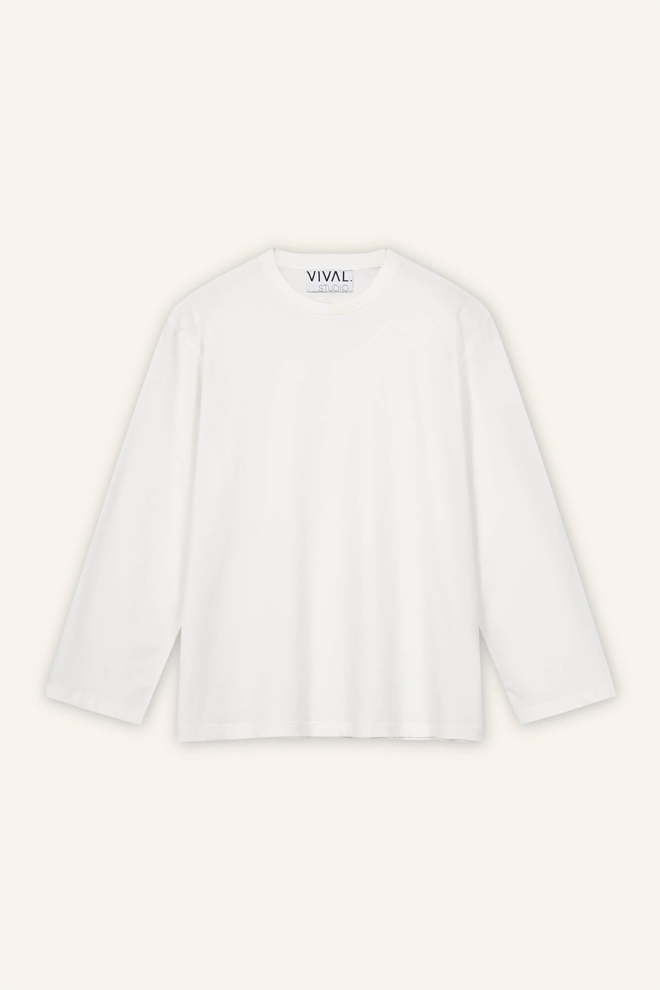 Langarmshit Zoey in Offwhite von vorne by VIVAL.STUDIO