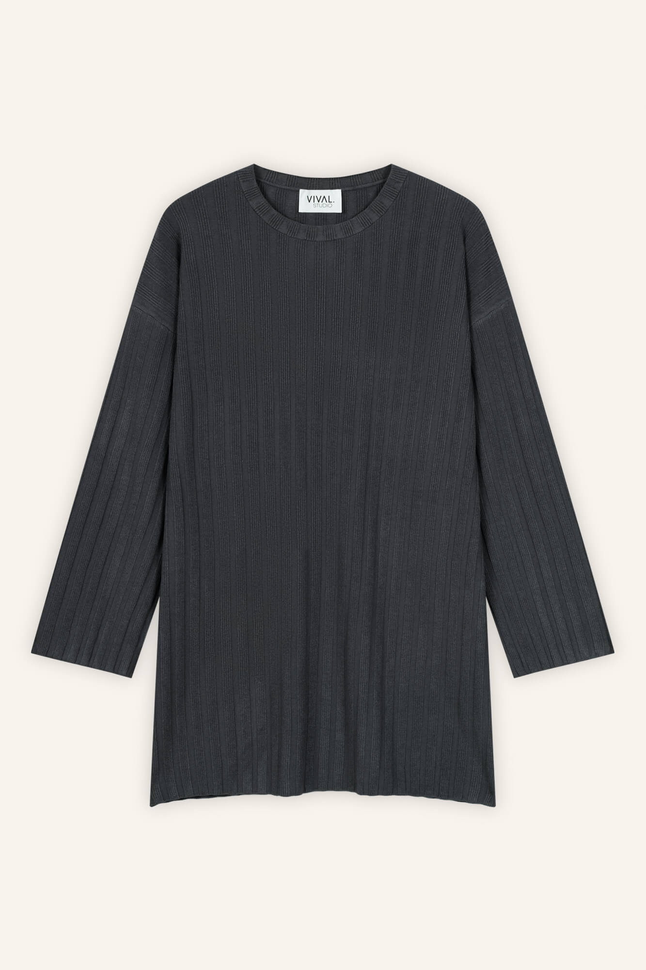 Minikleid Romy in Asphalt von vorne by VIVAL.STUDIO