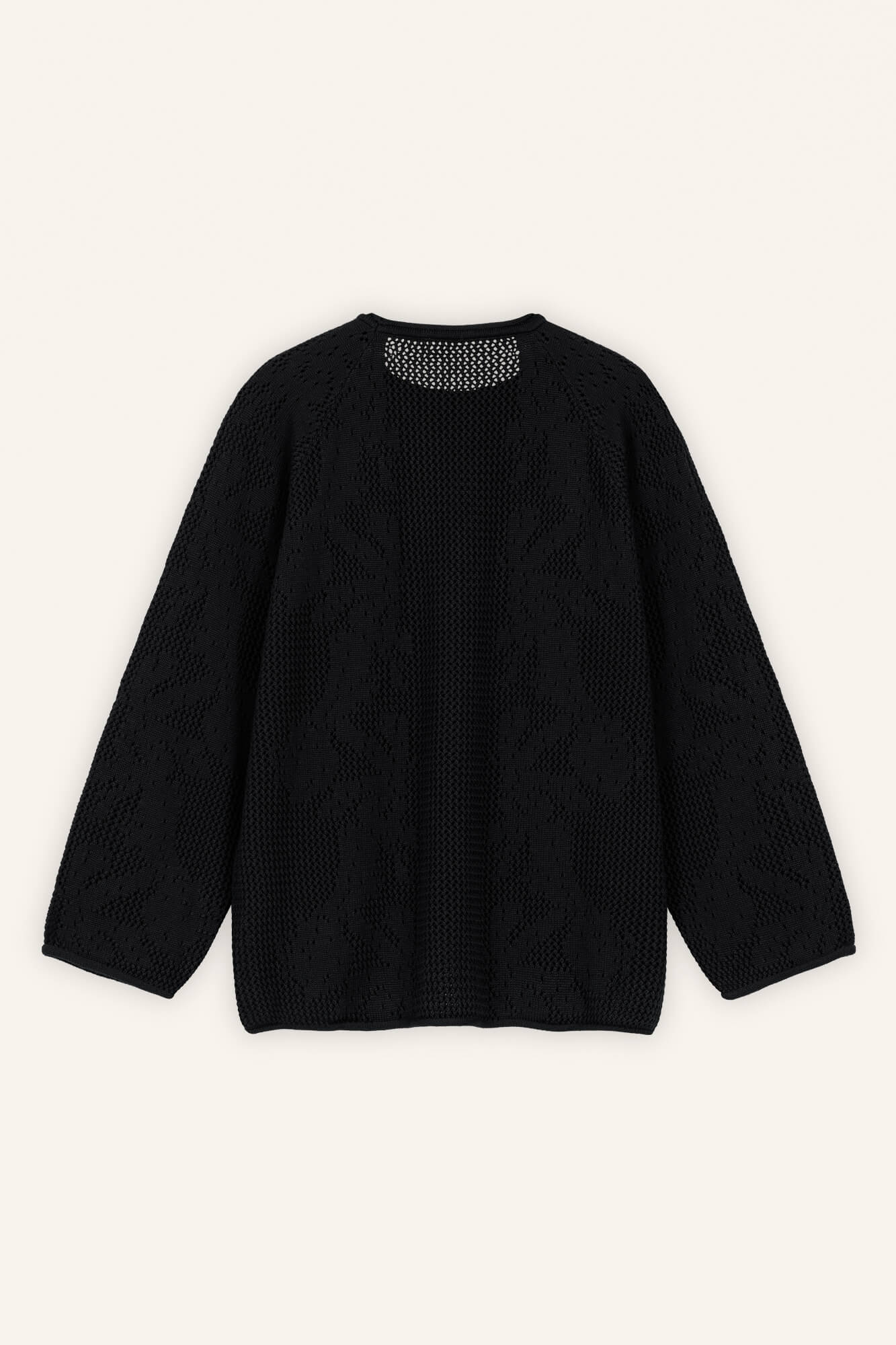 Pullover Clea in Schwarz von hinten by VIVAL.STUDIO