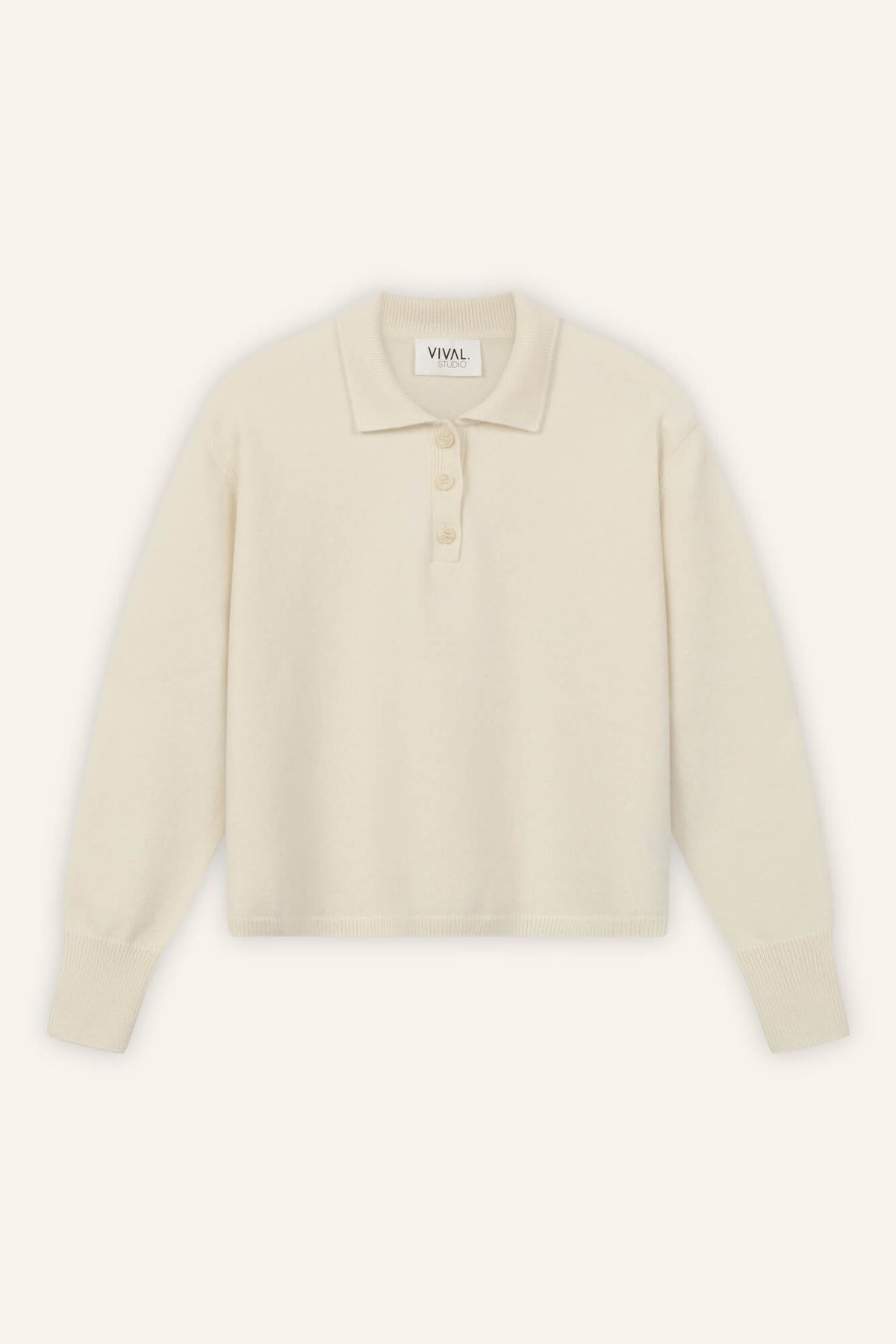 Pullover Lindsay in Buttermilk von vorne by VIVAL.STUDIO