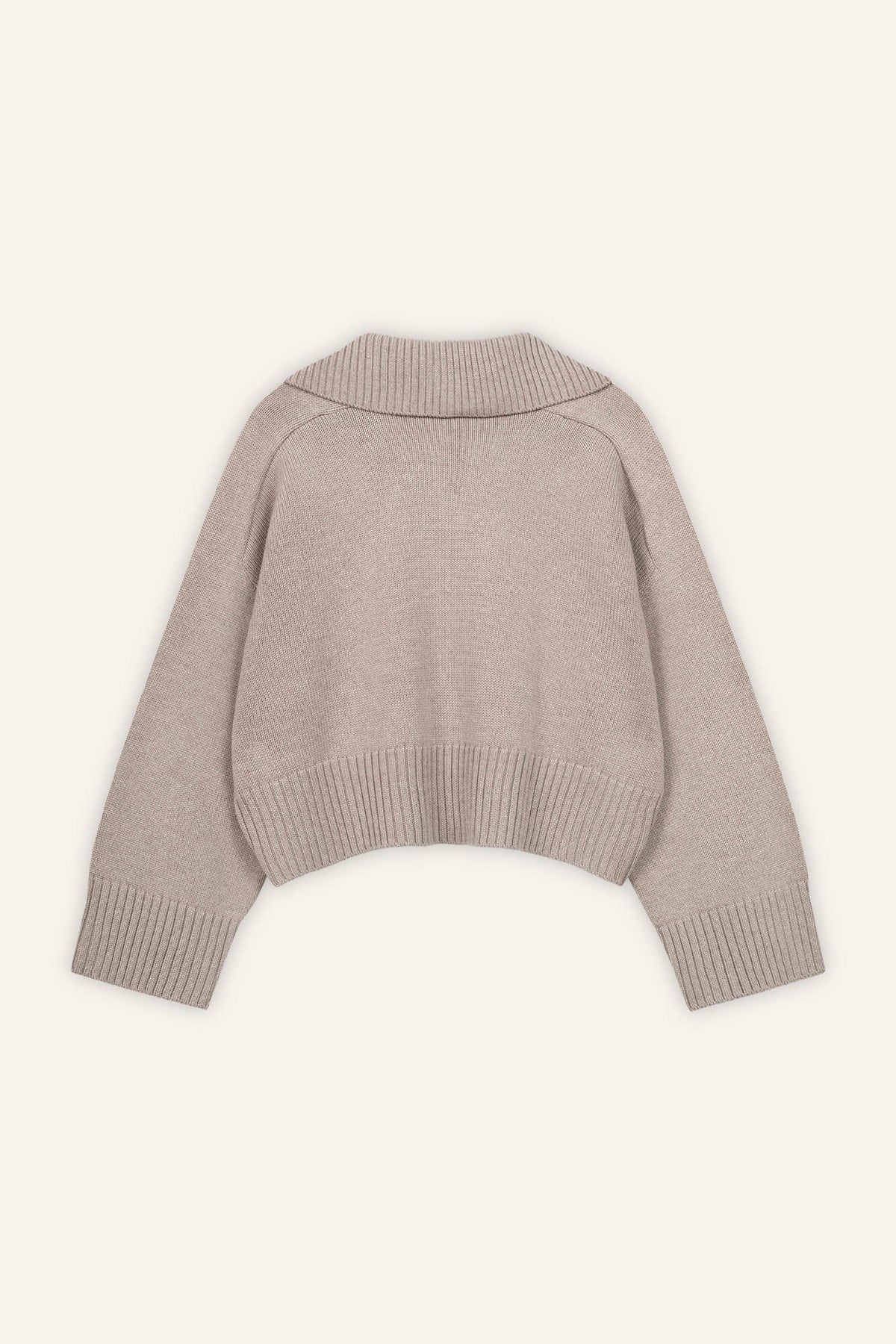 Pullover Lizzy in Oatmeal von hinten by VIVAL.STUDIO
