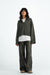 Pullover Lizzy in Oliv von vorne by VIVAL.STUDIO