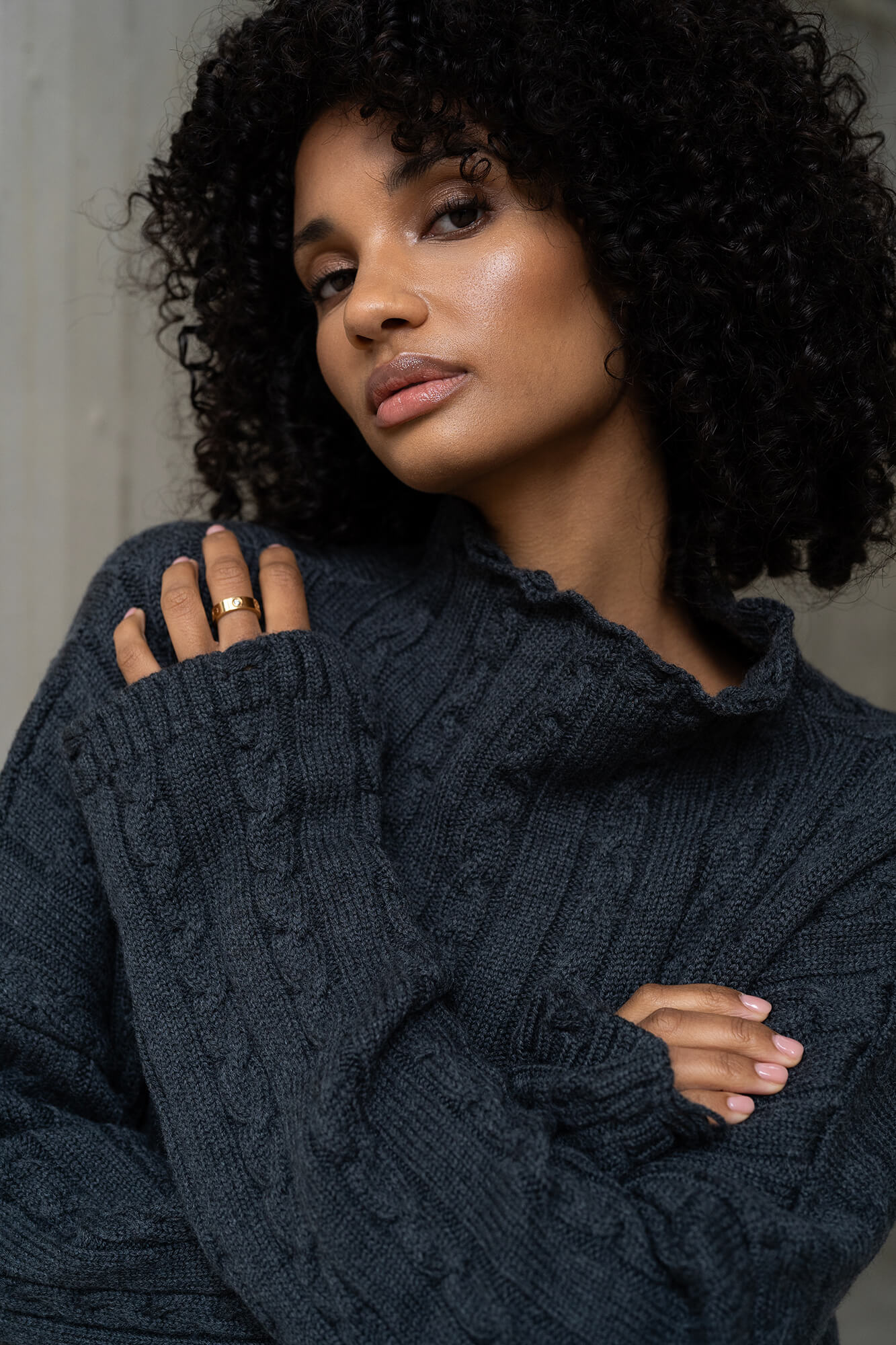 Pullover Jade in anthrazit by VIVAL.STUDIO