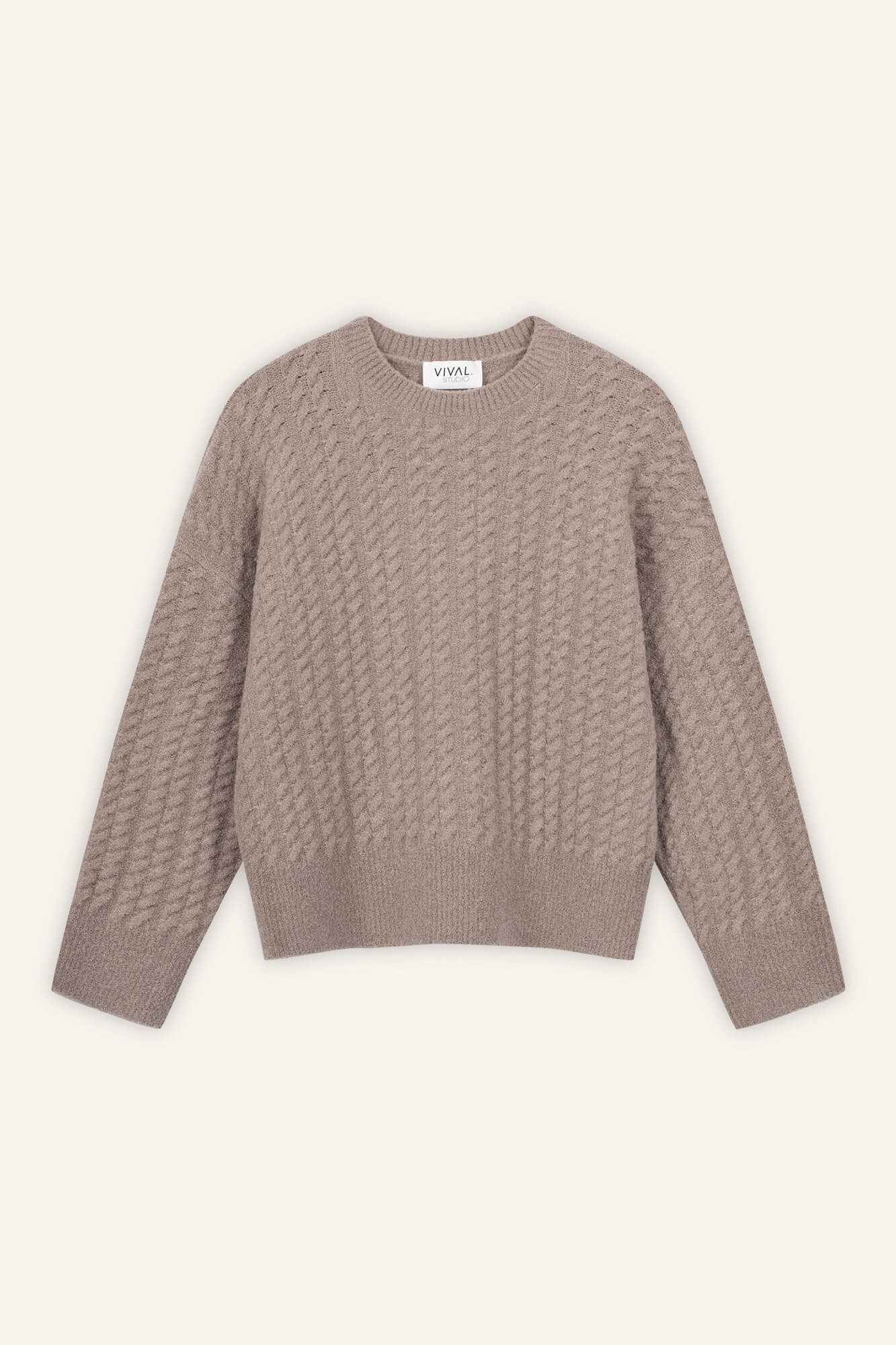 Pullover Nino in Taupe von vorne by VIVAL.STUDIO
