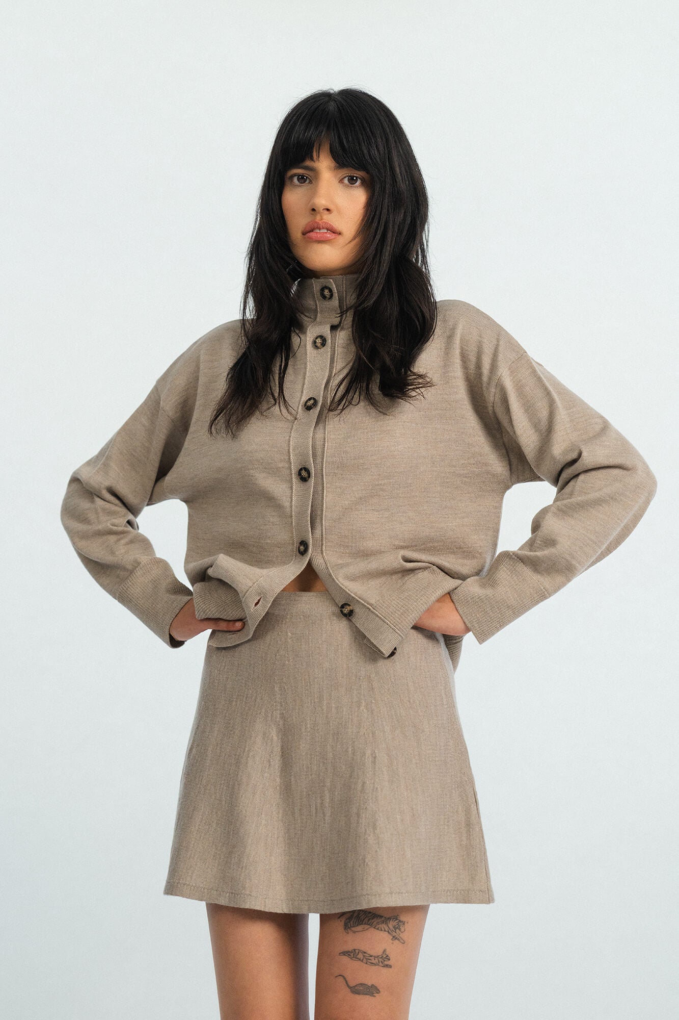 Rock Katie in Oatmeal von vorne by VIVAL.STUDIO