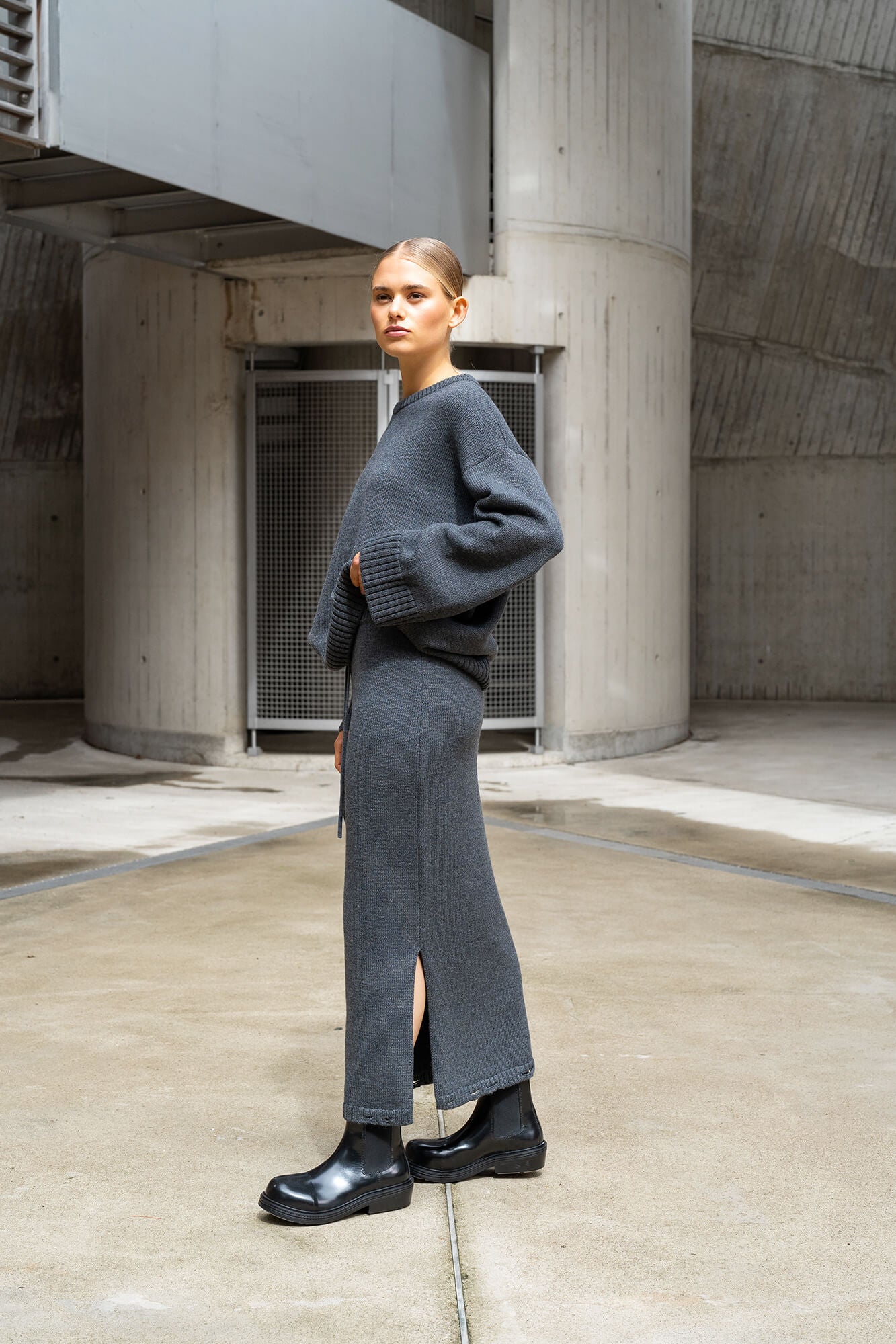 Rock Lola in anthrazit by VIVAL.STUDIO