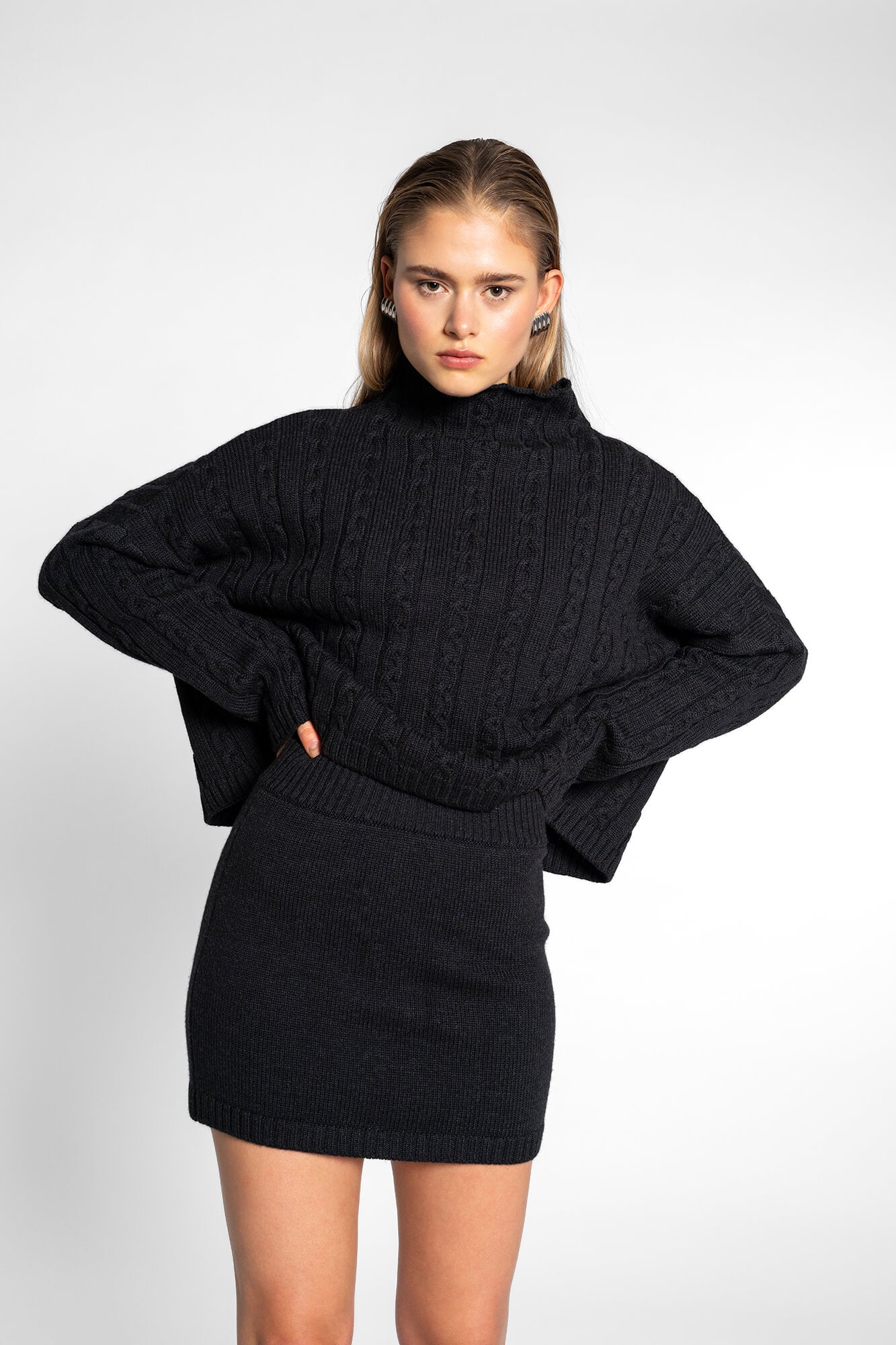 Minirock Lola in schwarz melange by VIVAL.STUDIO