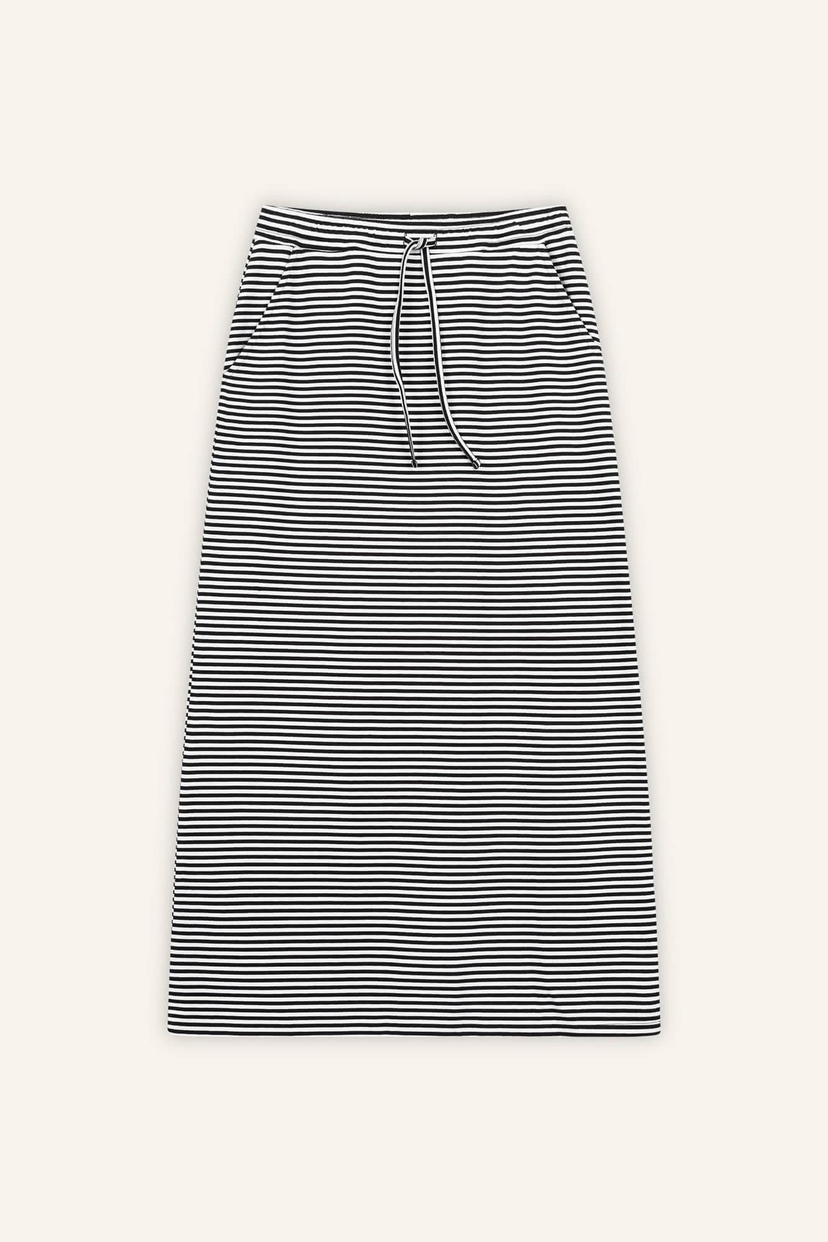 Rock Sue schwarz weiss front by VivalStudio