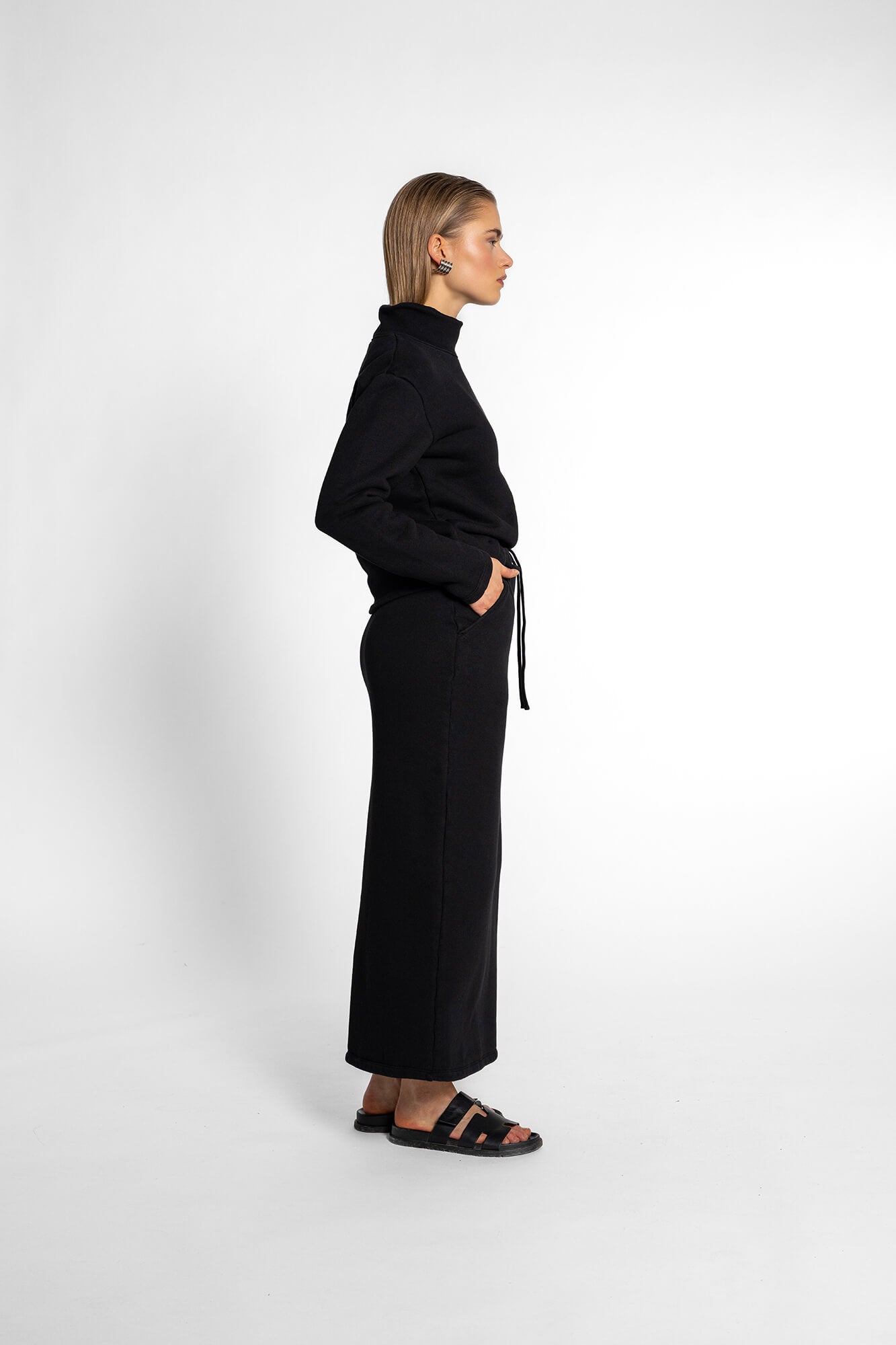 Rock Vance in schwarz by VIVAL.STUDIO