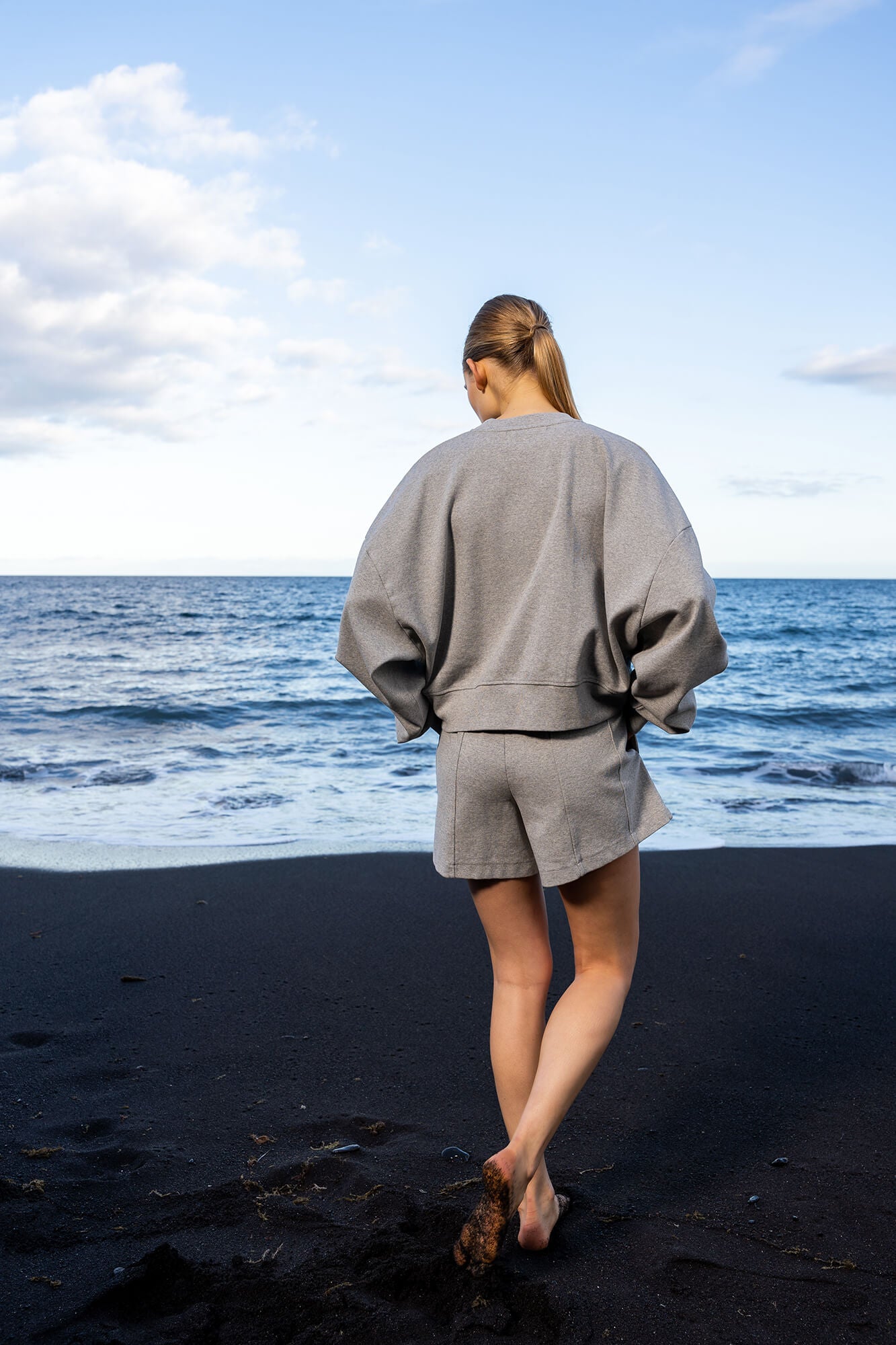 Shorts Gray in grau-melange by VIVAL.STUDIO