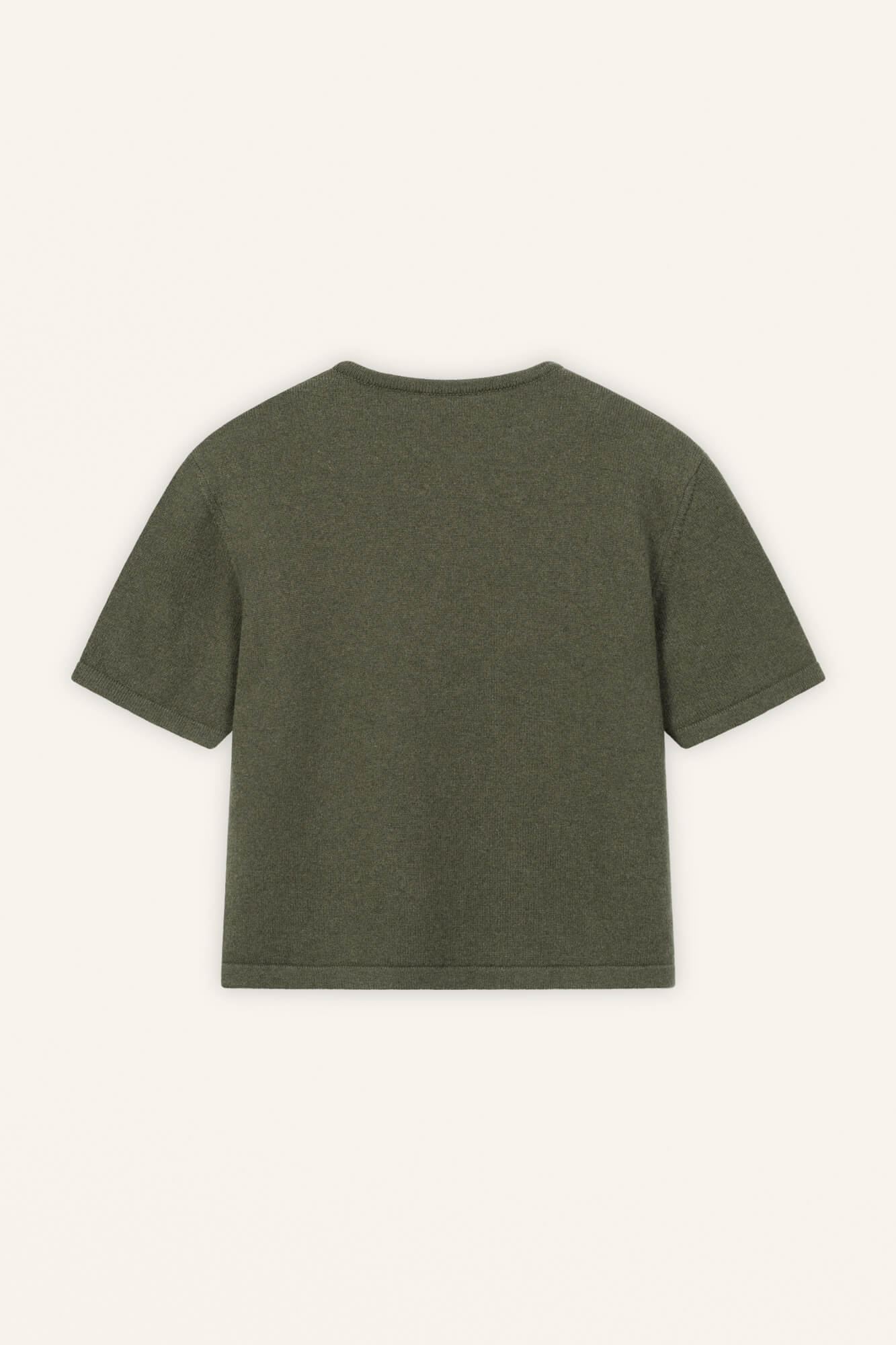 T-Shirt Lindsay in Oliv von hinten by VIVAL.STUDIO