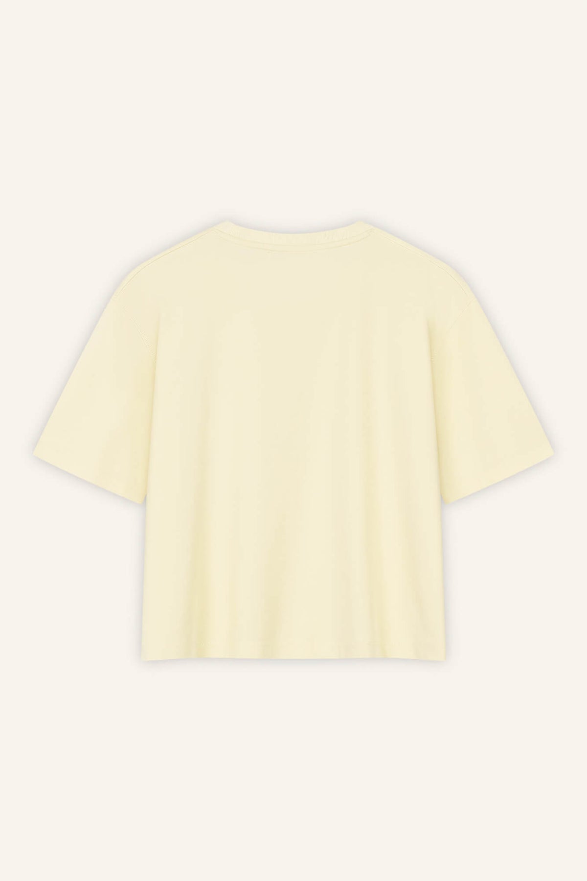T-Shirt Lou in Butter von hinten by VIVAL.STUDIO