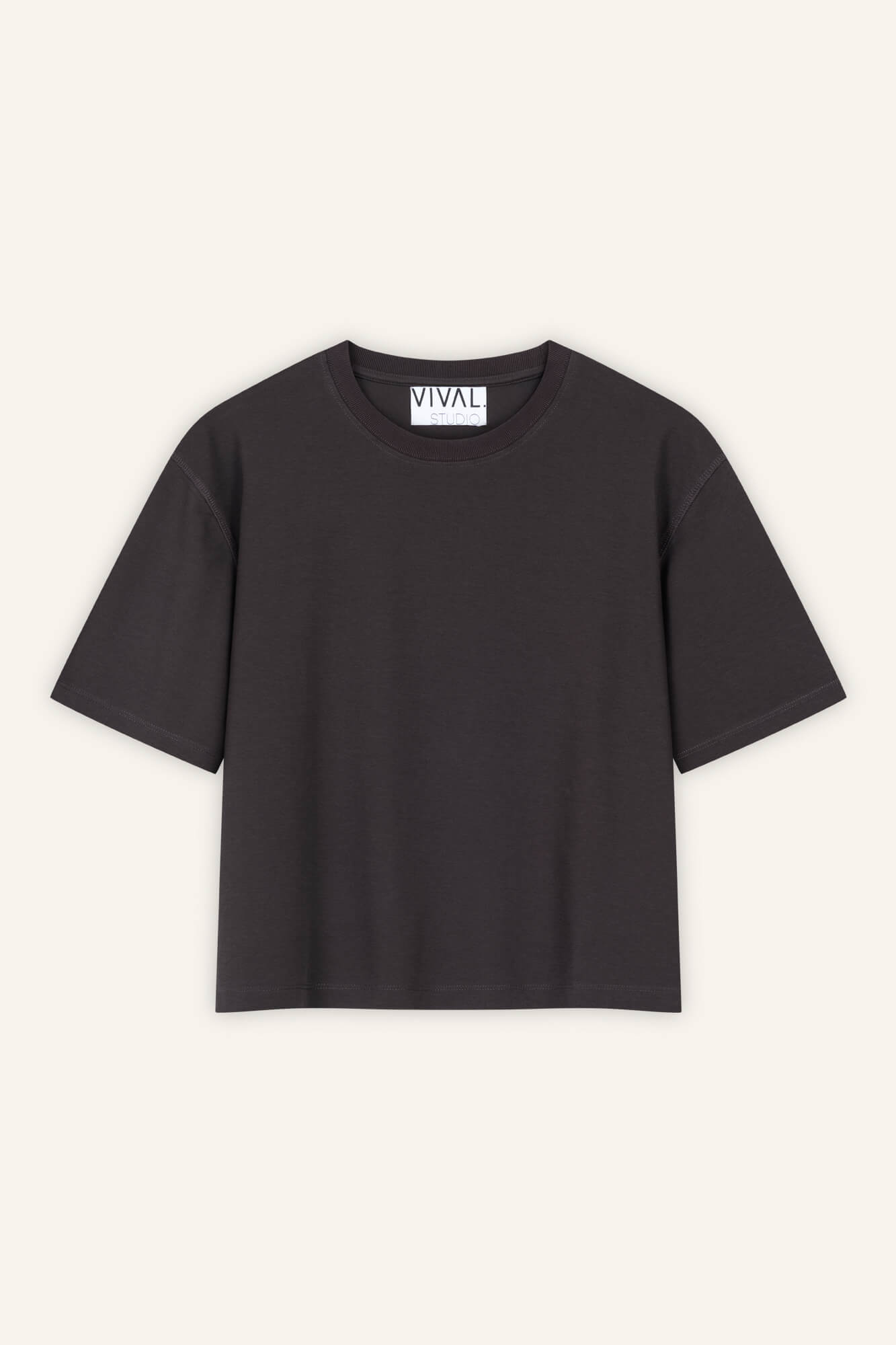 T-Shirt Lou in Braun von vorne by VIVAL.STUDIO