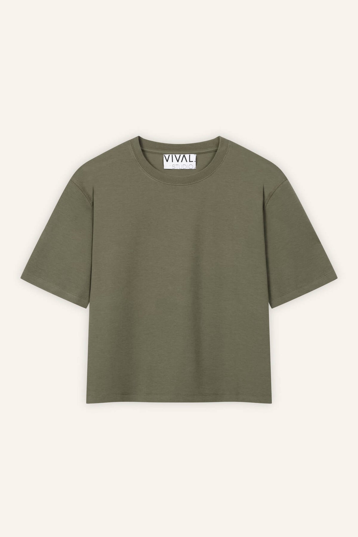 T-Shirt Lou in Oliv von vorne by VIVAL.STUDIO
