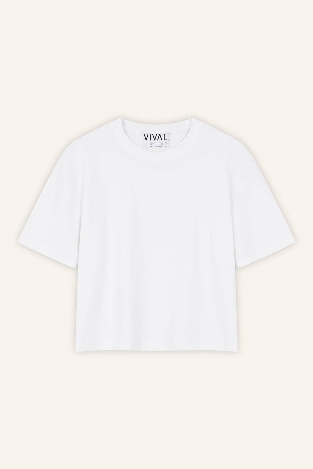 T-Shirt Lou in Weiß von vorne by VIVAL.STUDIO