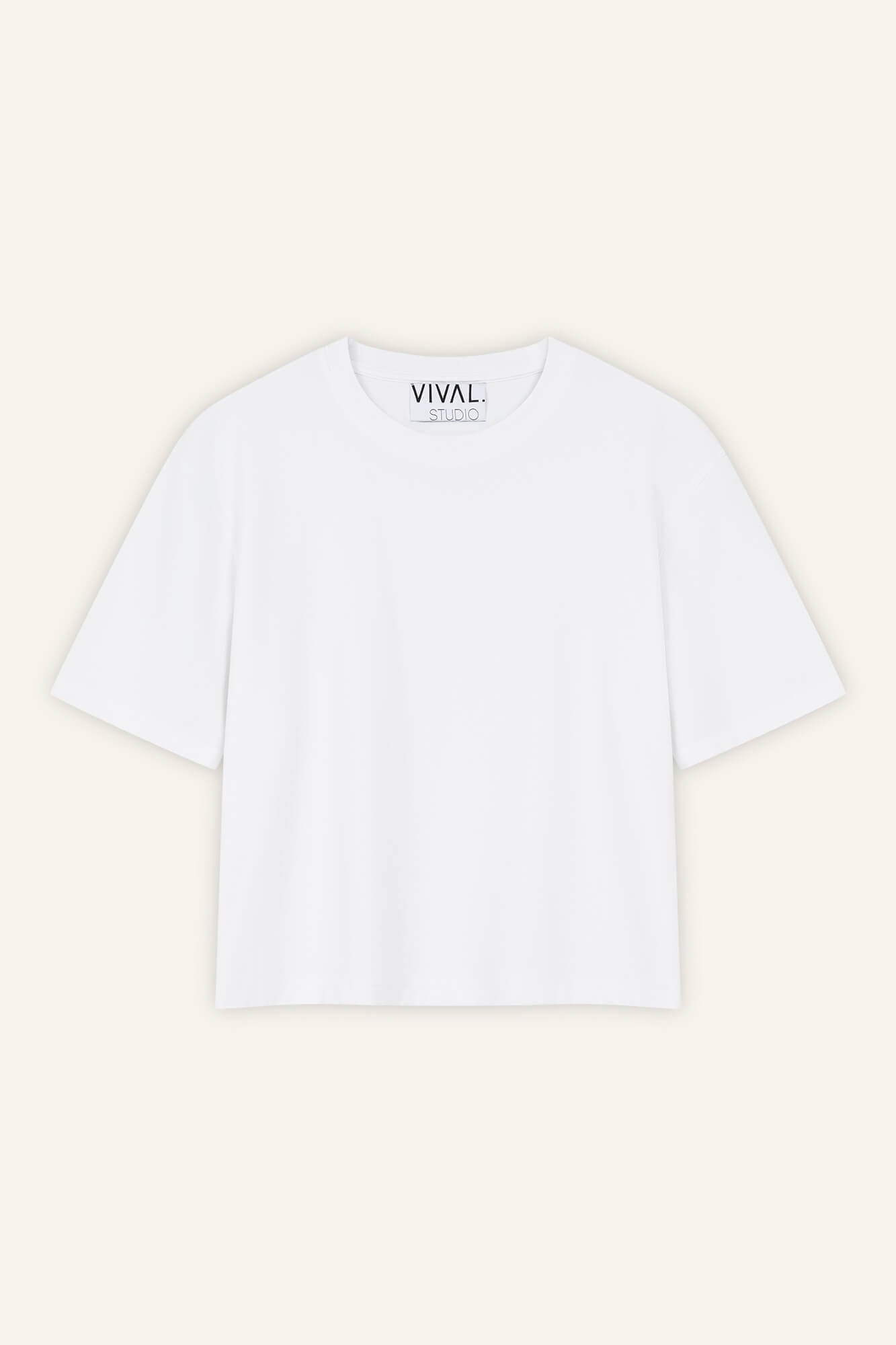 T-Shirt Lou in Weiß von vorne by VIVAL.STUDIO