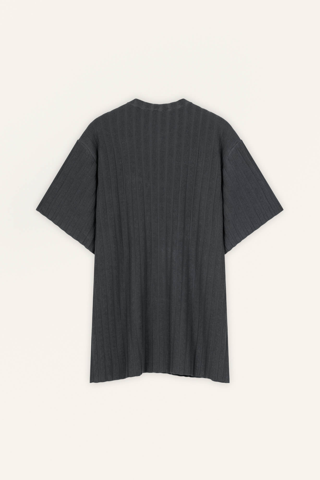 T-Shirt Romy in Asphalt von hinten by VIVAL.STUDIO