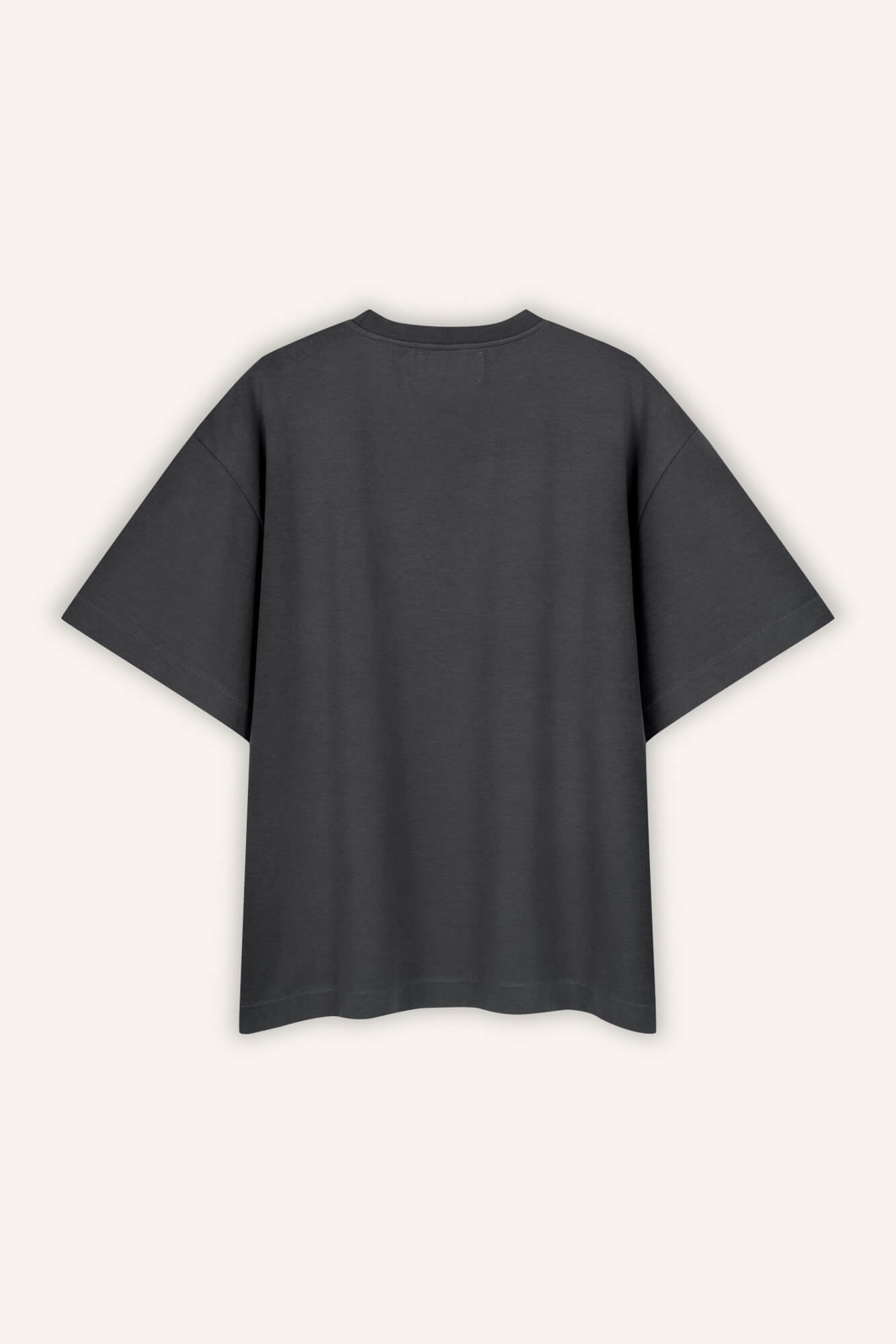 T-Shirt Sue in Asphalt von vorne by VIVAL.STUDIO