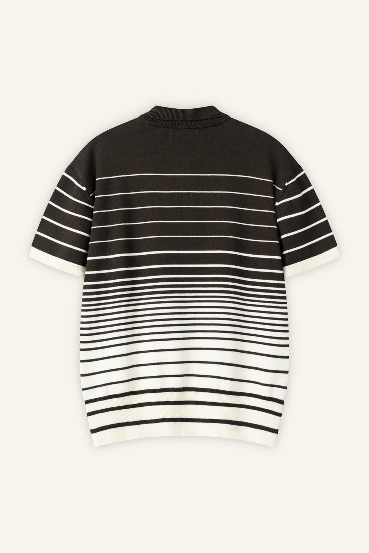 T-Shirt mit Polokragen Blair in Dunkelbraun und Offwhite gestreift von hinten by VIVAL.STUDIO