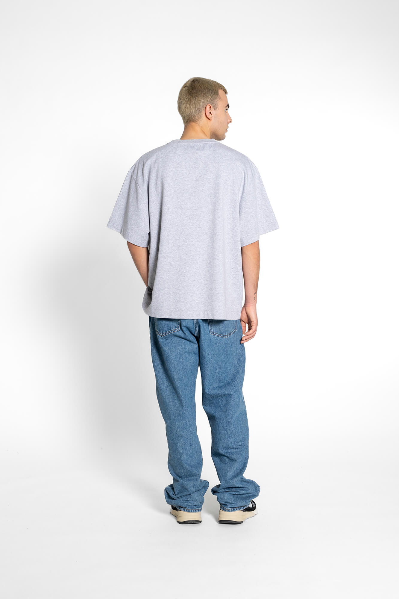  T-Shirt Sue in Hellgrau Melange by VIVAL.STUDIO