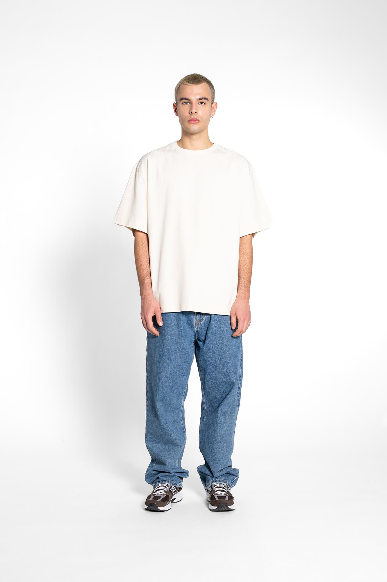 T-Shirt Sue in tofu by VIVAL.STUDIO