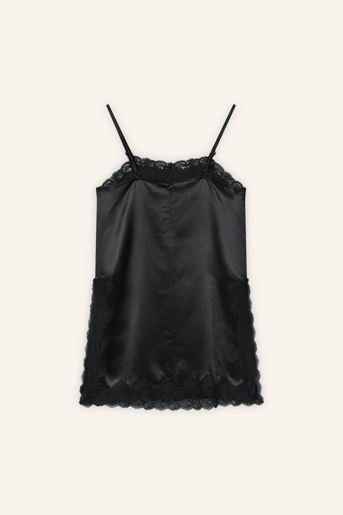 Top Lacie in Schwarz von hinten by VIVAL.STUDIO