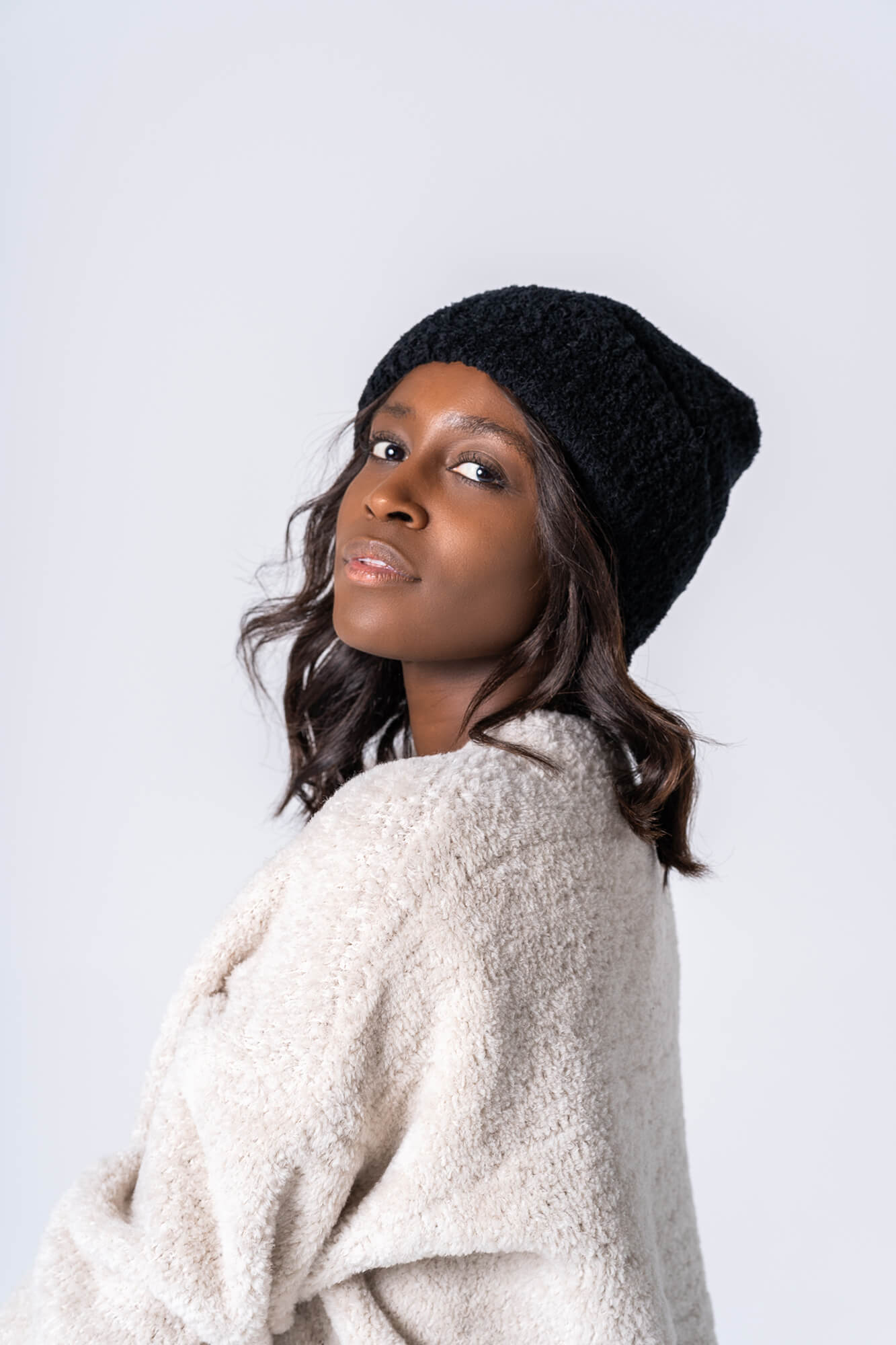 Beanie Bo by VIVAL.STUDIO