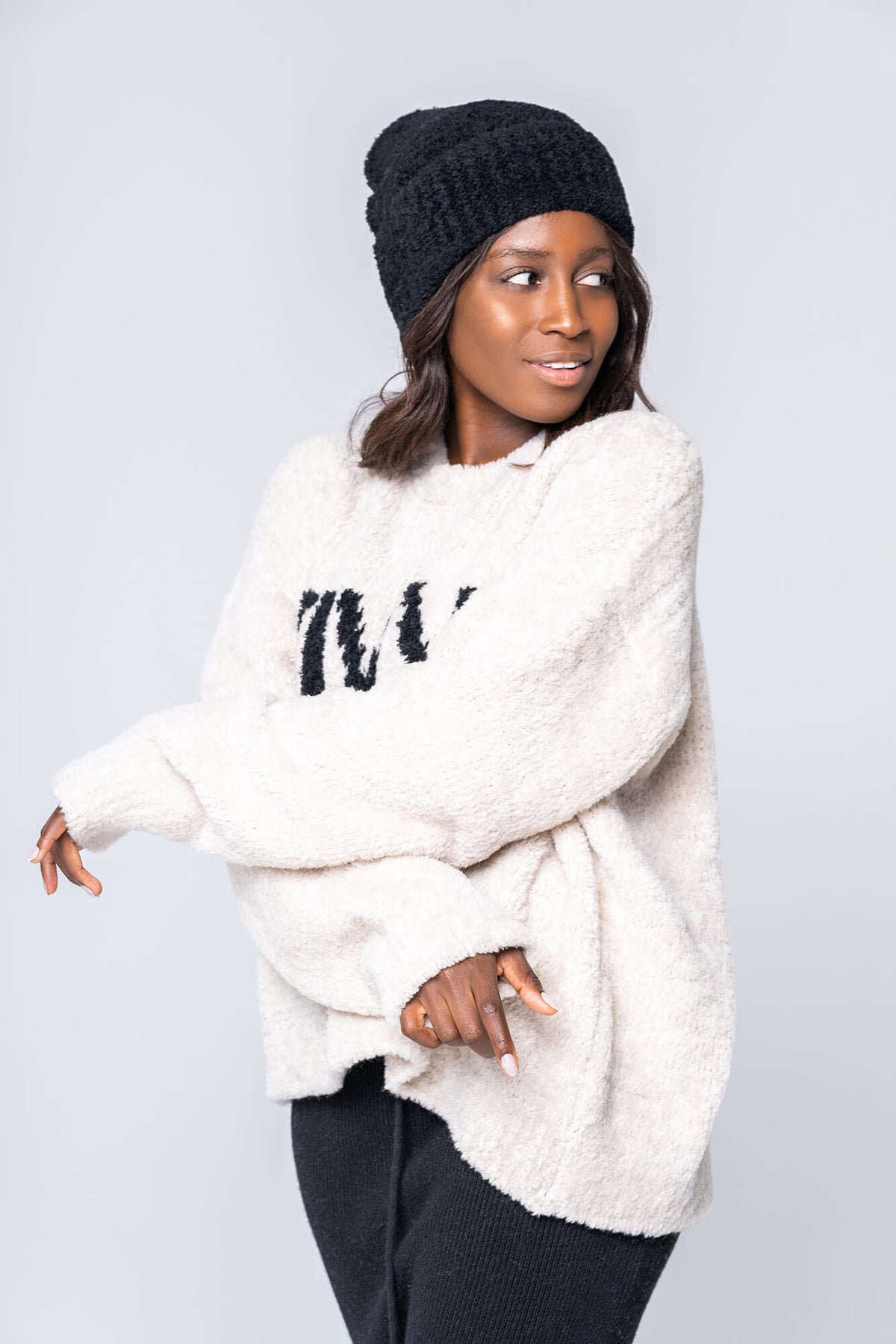 Beanie Bo by VIVAL.STUDIO