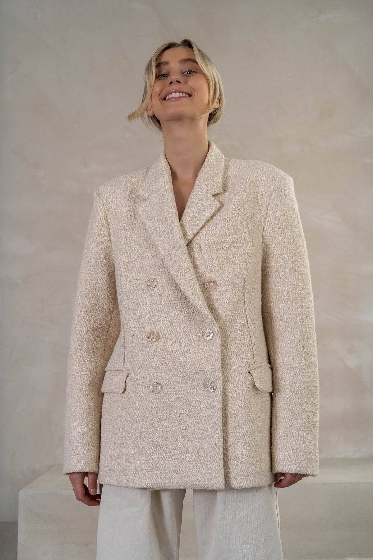 Blazer Yuna in beige melange by VIVAL.STUDIO