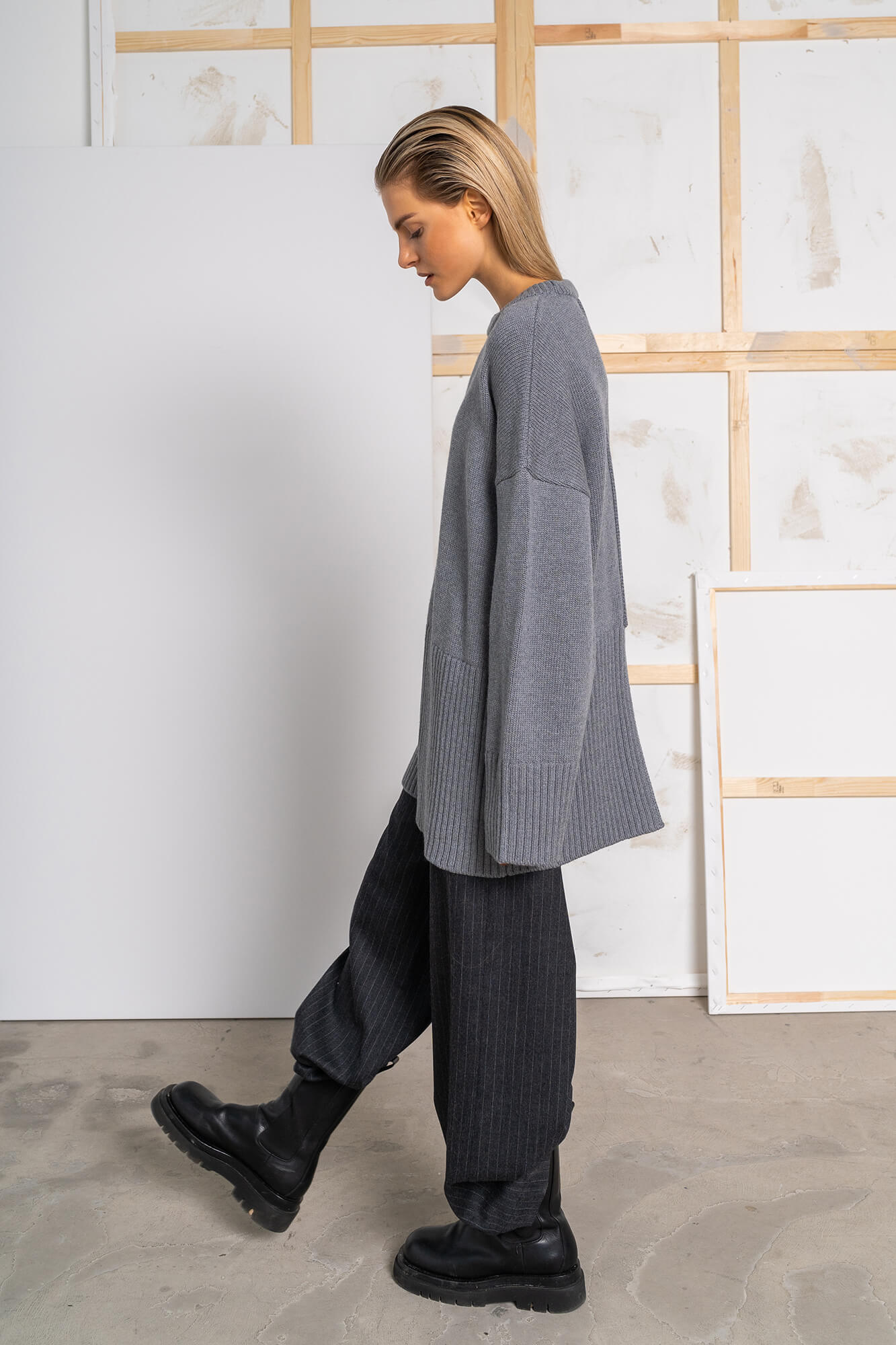 Pullover Cleo in grau by VIVAL.STUDIO