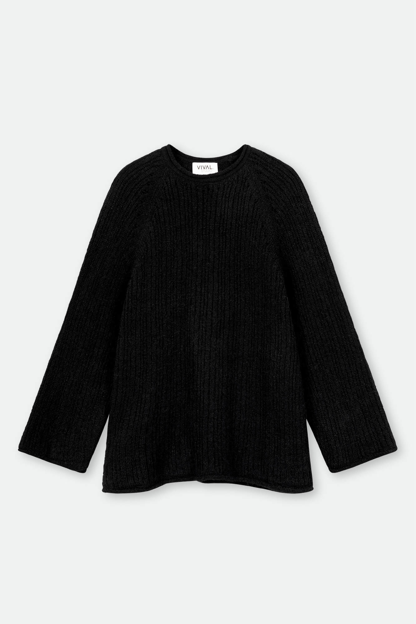 Pullover Philie in schwarz by VIVAL.STUDIO von vorne
