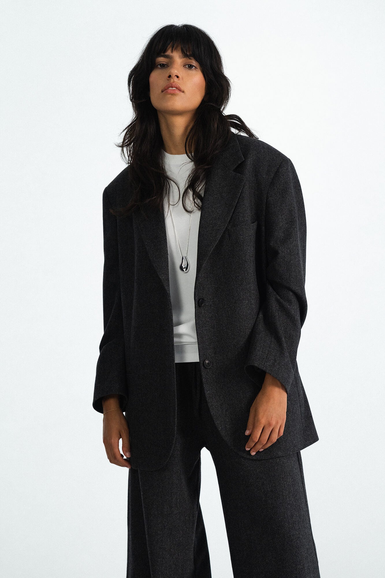 Blazer Livia in Asphalt Melange von vorne by VIVAL.STUDIO