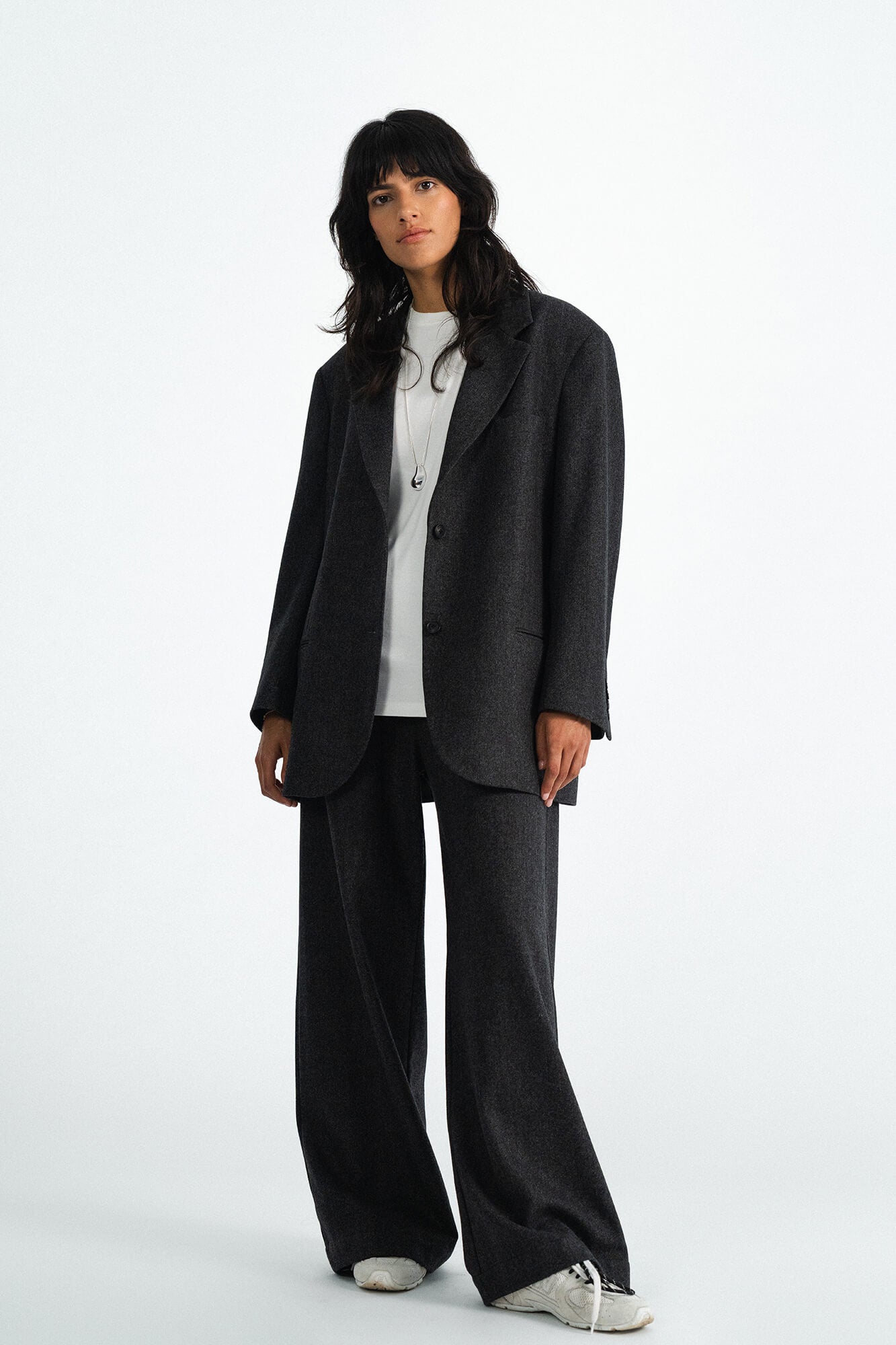 Blazer Livia in Asphalt Melange von vorne by VIVAL.STUDIO