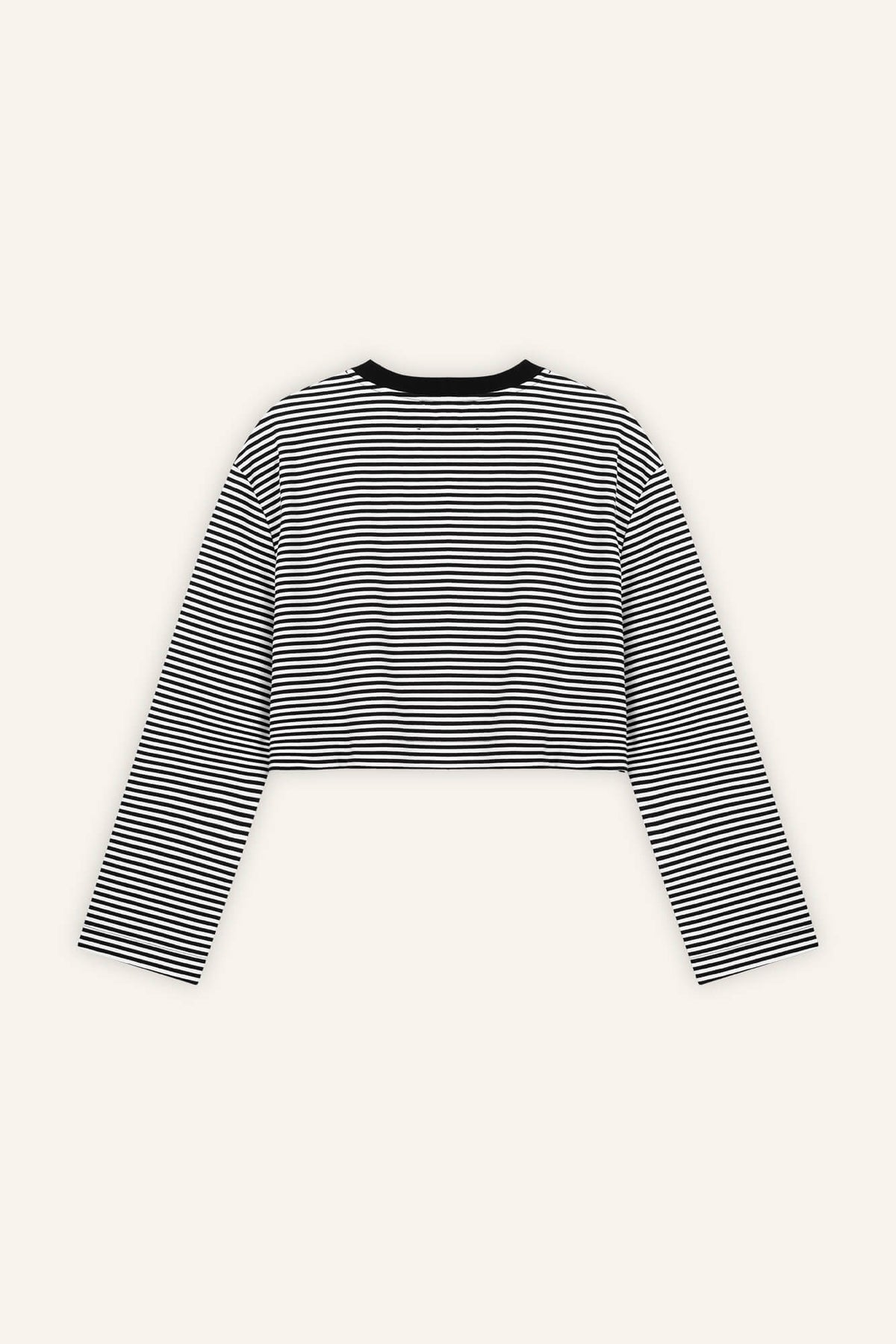 Cropped Langarmshirt Sue in Schwarz-Weiß von hinten by VIVAL.STUDIO